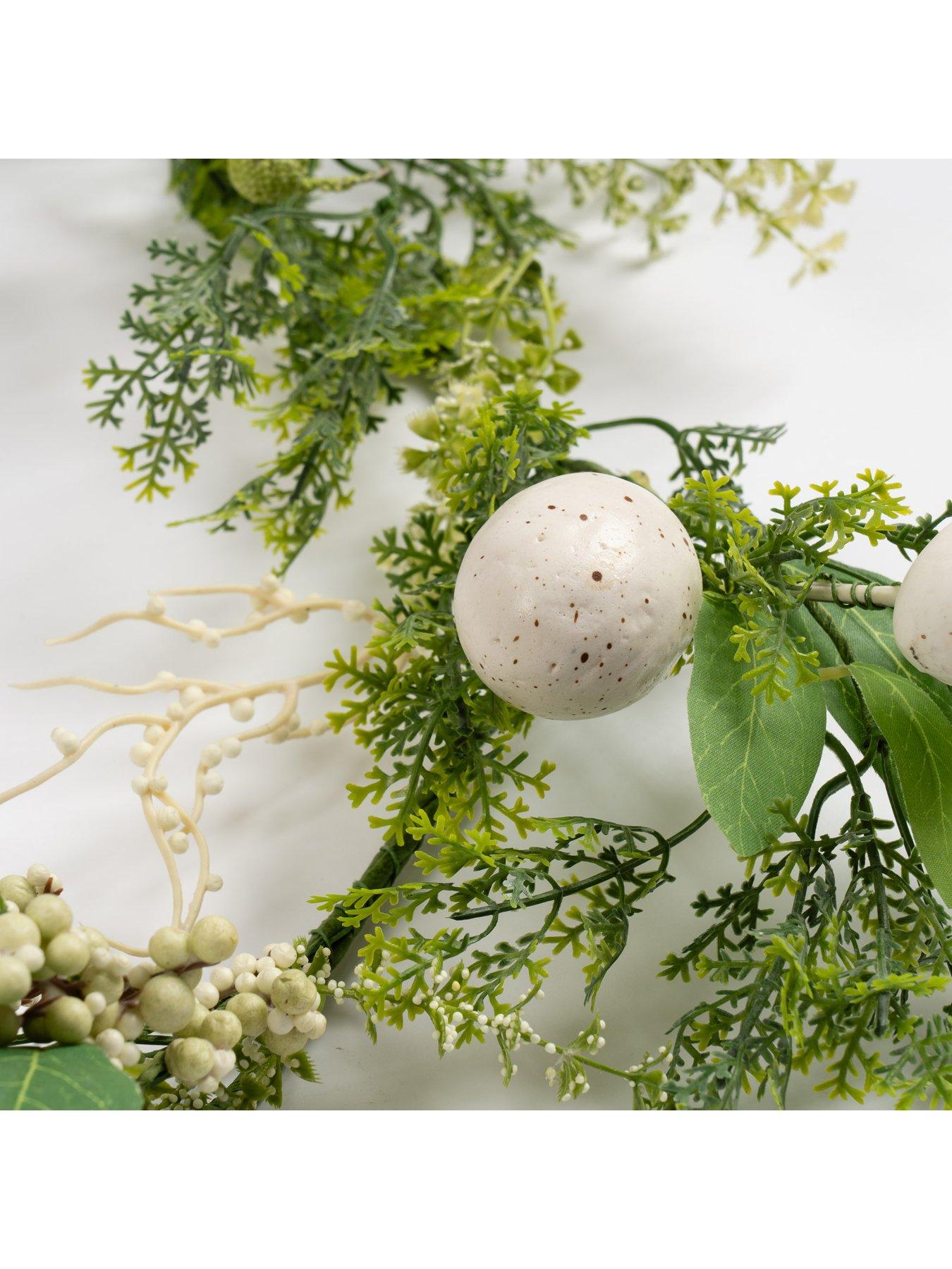 Image 3 of 3 of Scottish Everlastings 160cm White Easter Egg Garland