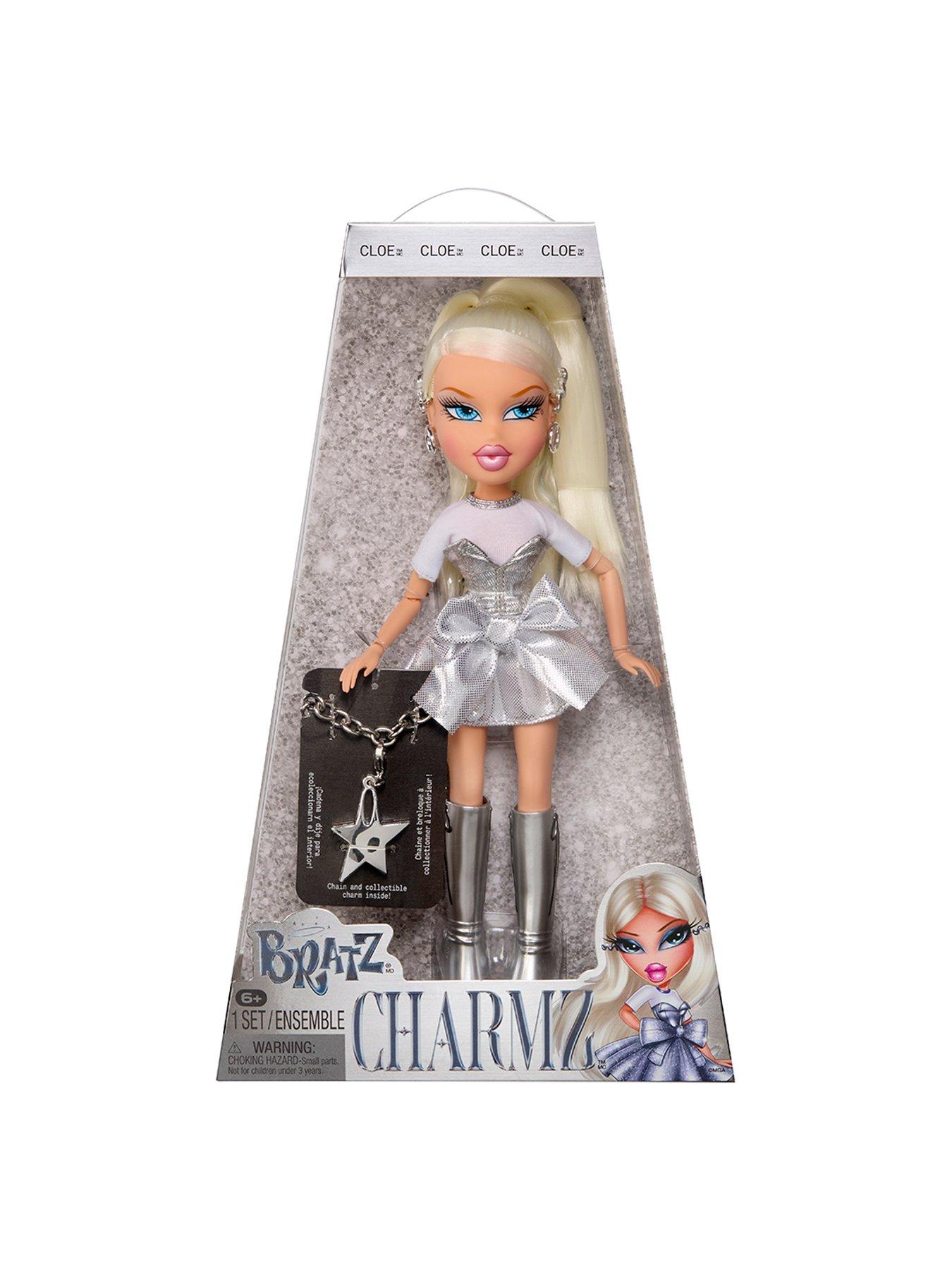 Image 7 of 7 of Bratz Charmz Doll - Cloe