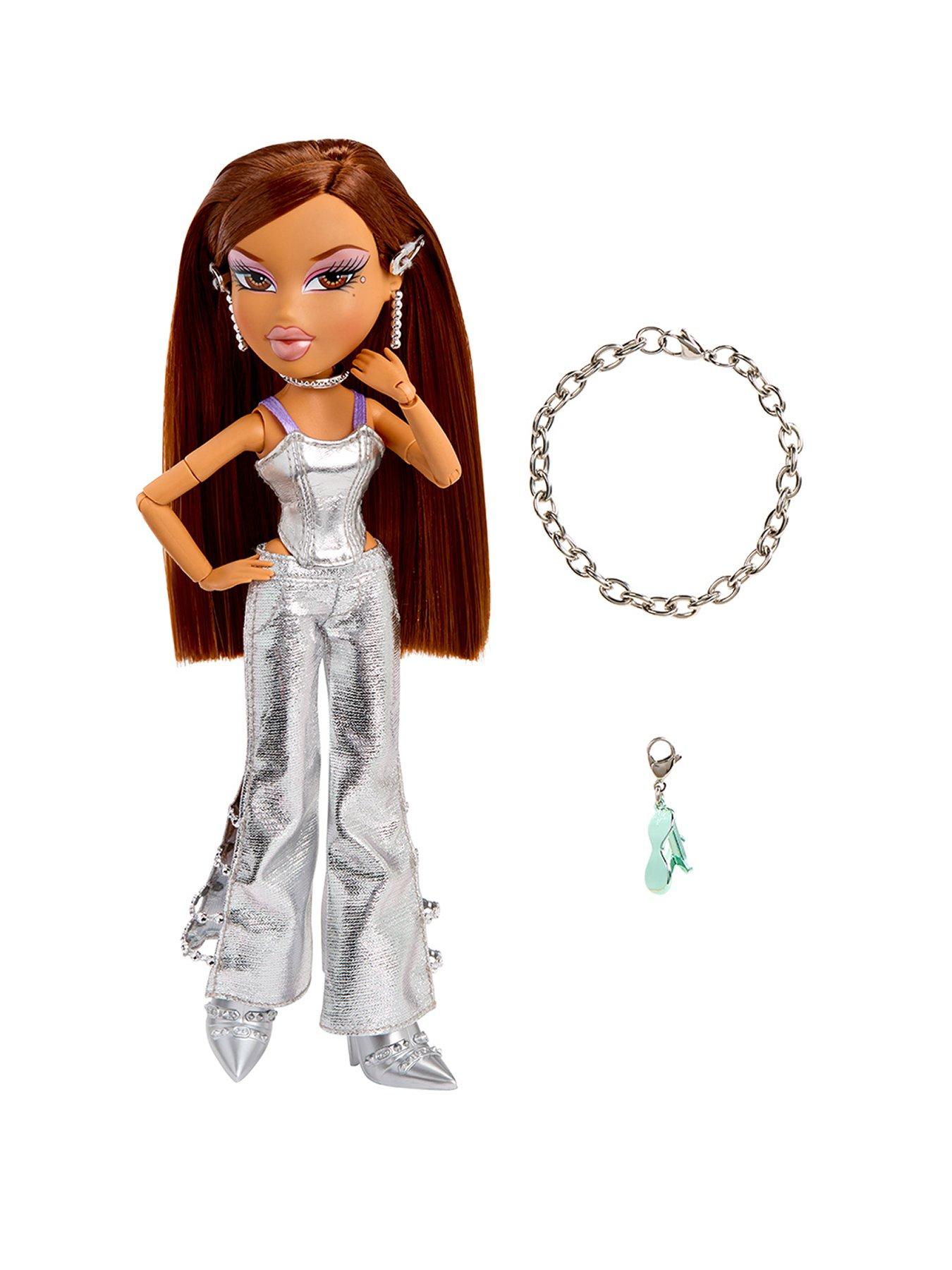 Bratz Charmz Doll - Yasmin
