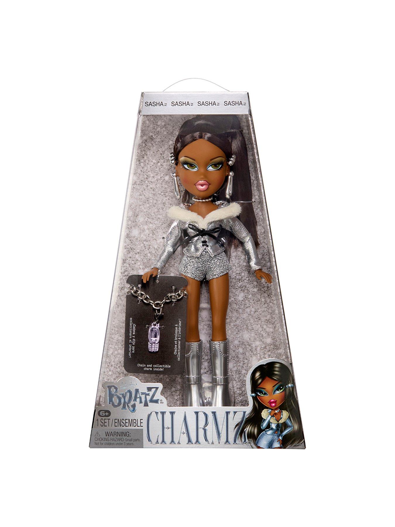 Image 7 of 7 of Bratz Charmz Doll - Sasha