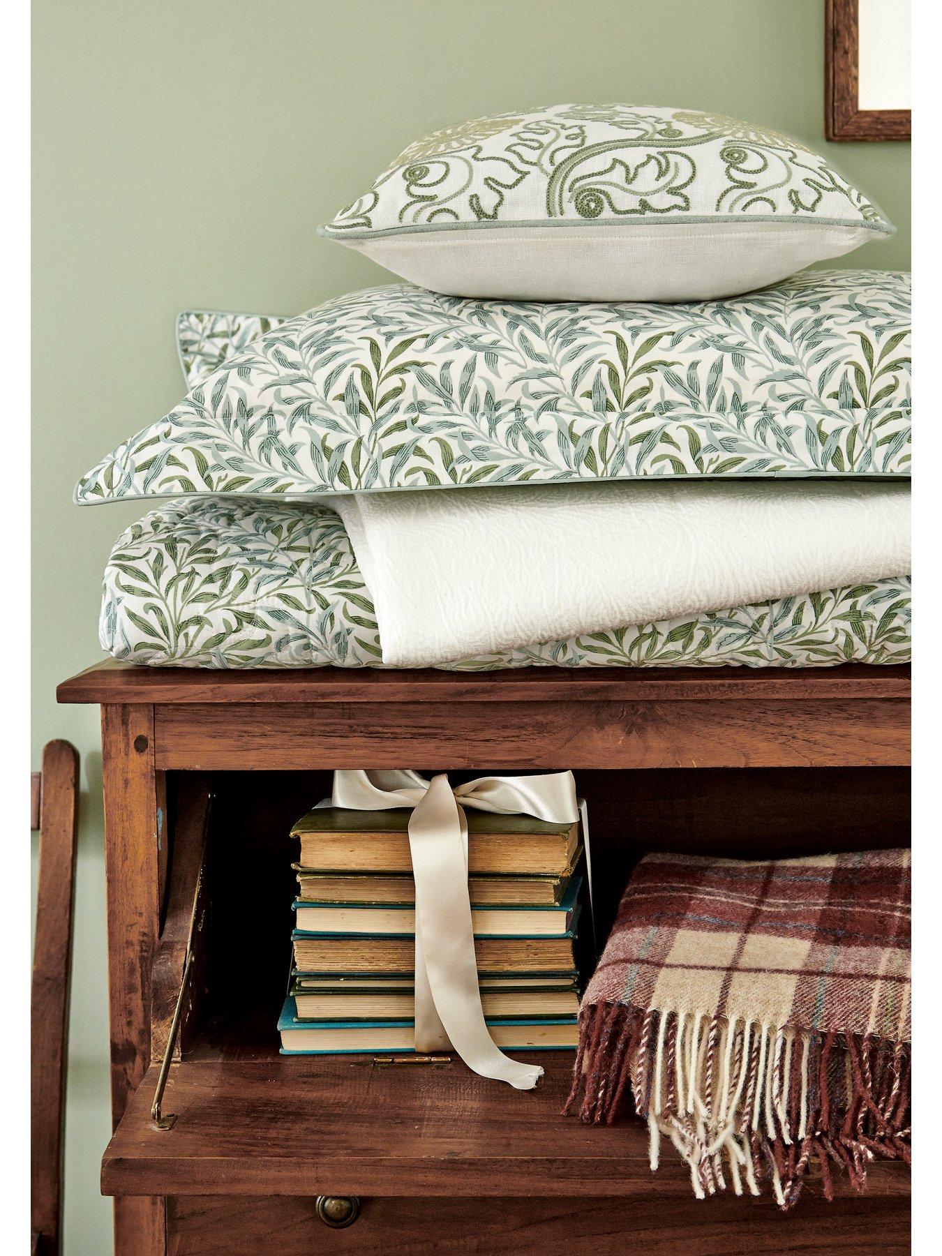  image of morris-co-willow-bough-cover-set-sage