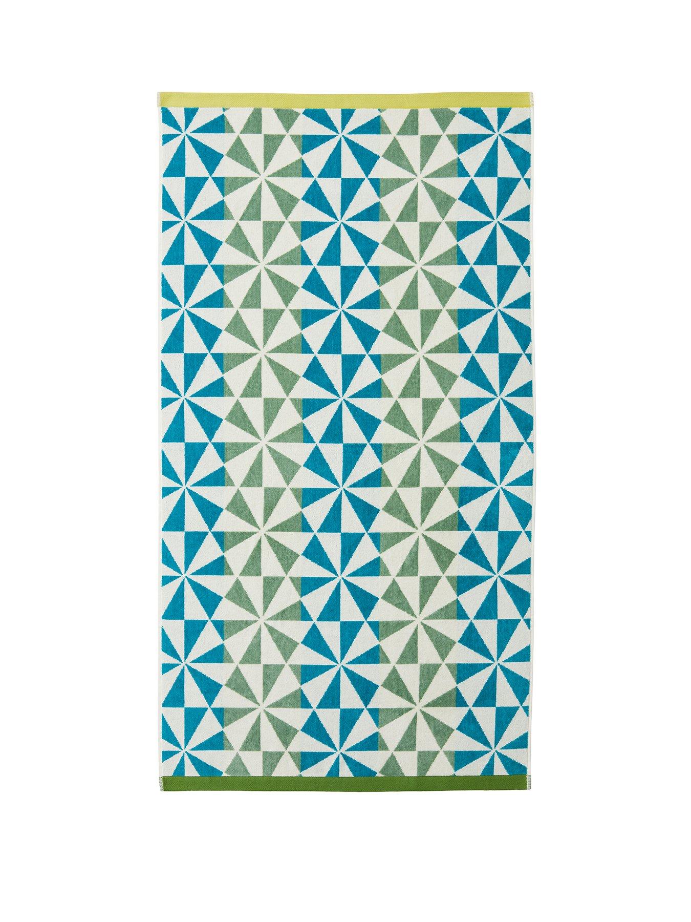  image of land-shore-sails-bath-sheet-green
