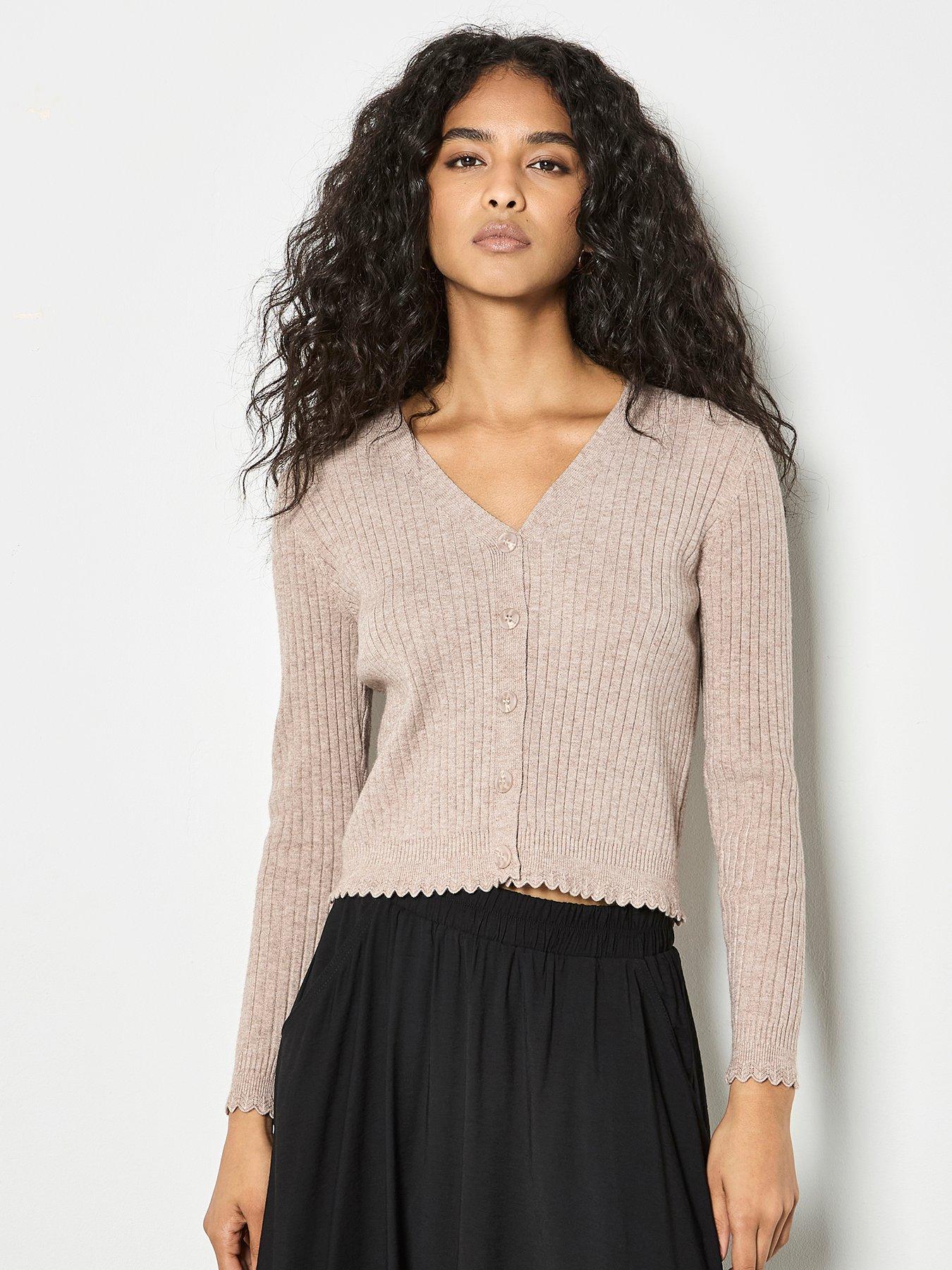  image of apricot-ribbed-scallop-basic-cardigan-cream