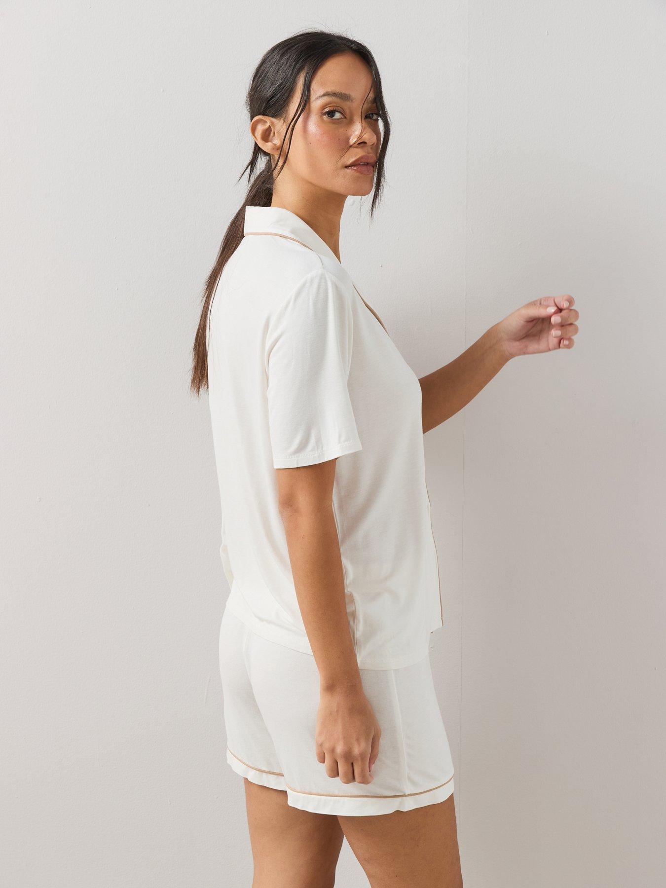 Image 2 of 7 of The Very Collection Bridal Jersey Revere Short Pyjama Set - Cream