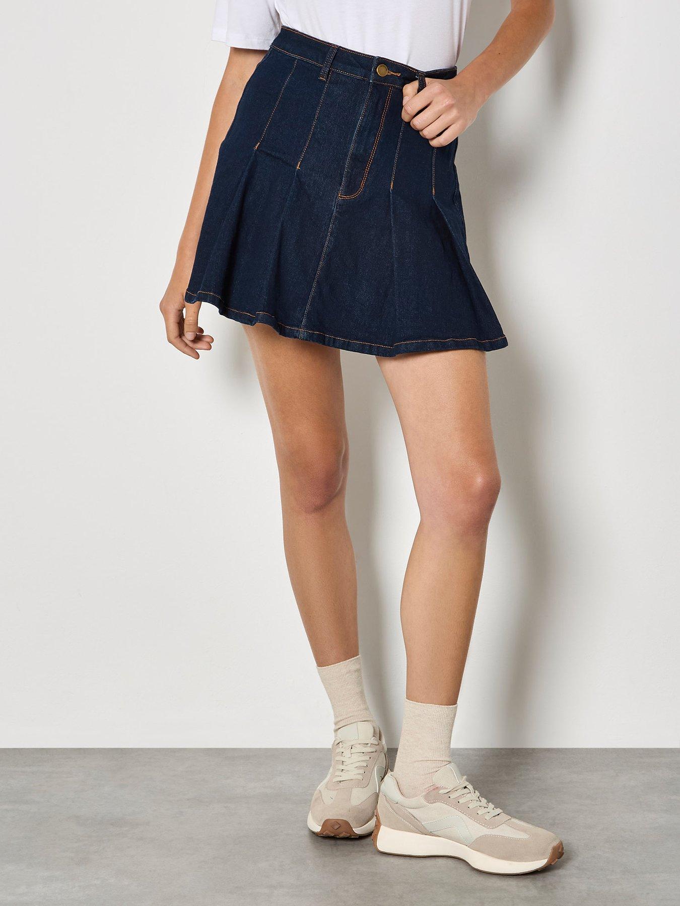 Image 4 of 4 of Apricot Denim Pleated Mini Skirt - Blue