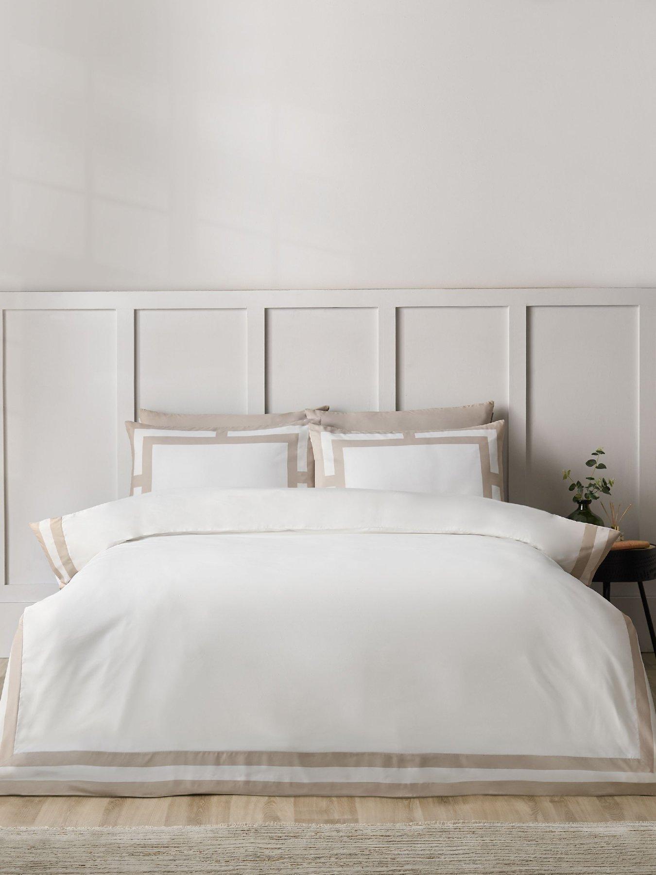  image of catherine-lansfield-so-soft-mono-panel-duvet-set-natural