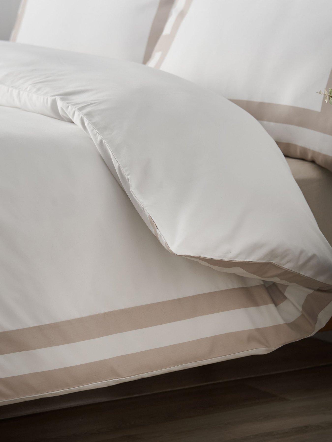  image of catherine-lansfield-so-soft-mono-panel-duvet-set-natural