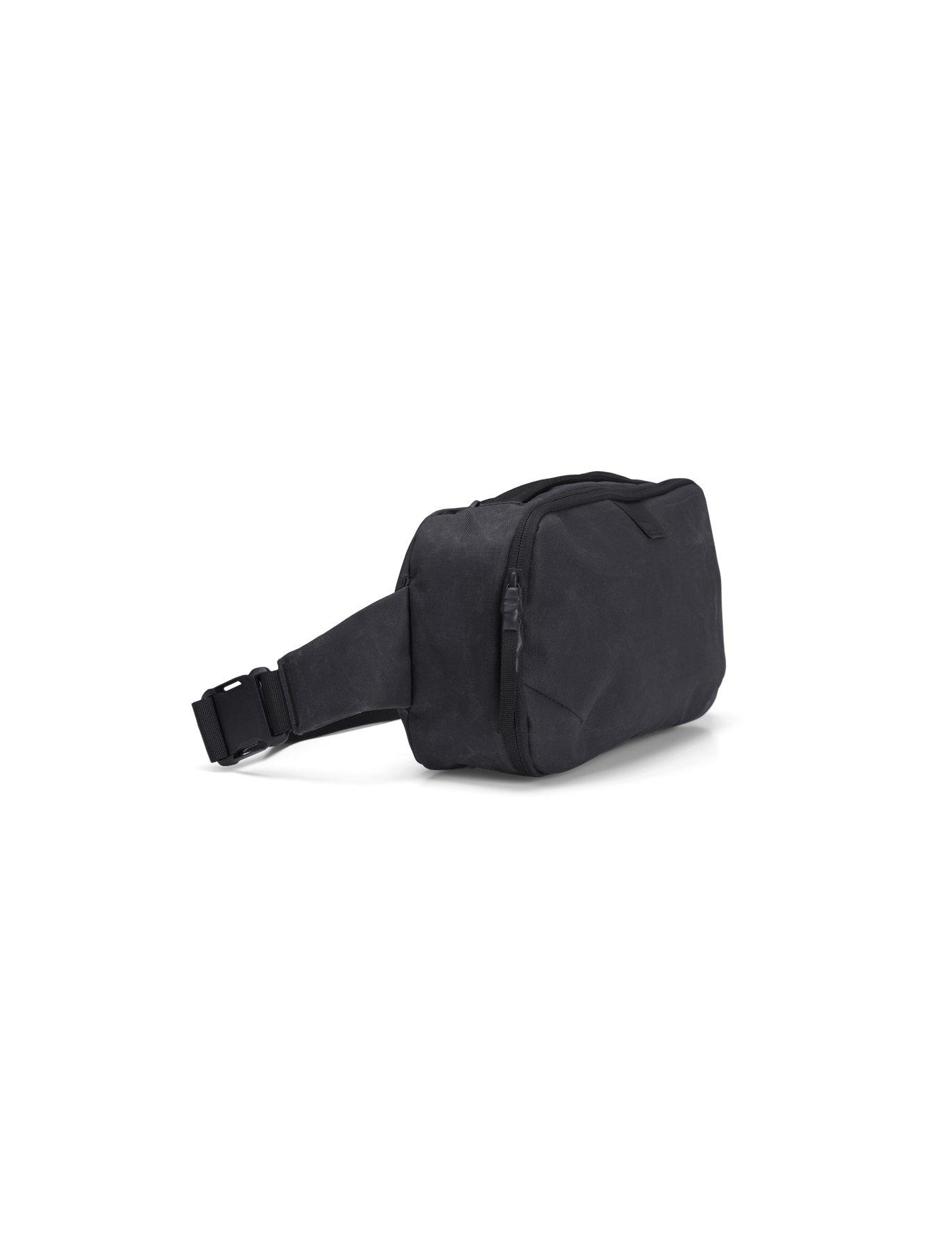 Image 3 of 3 of THULE Aion Changing backpack, black