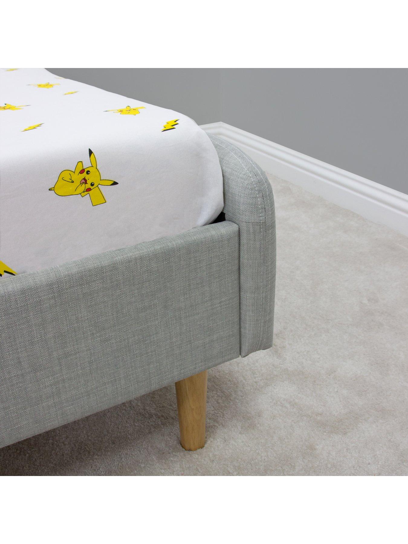  image of pokemon-pokemon-shot-fitted-sheet