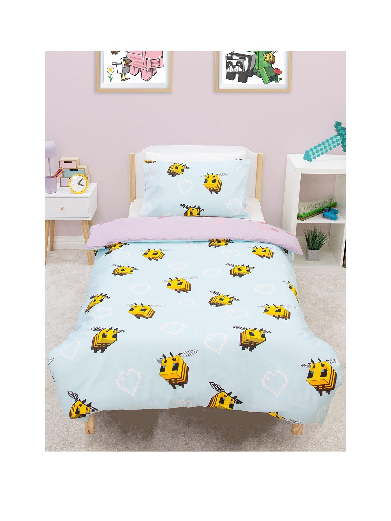 Image 2 of 7 of Minecraft Group Panel Duvet- Single
