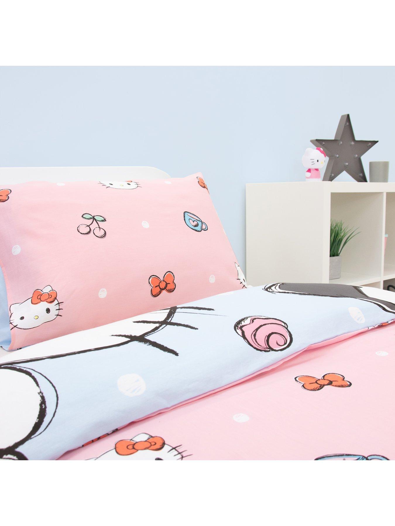  image of hello-kitty-sugar-panel-duvet--single