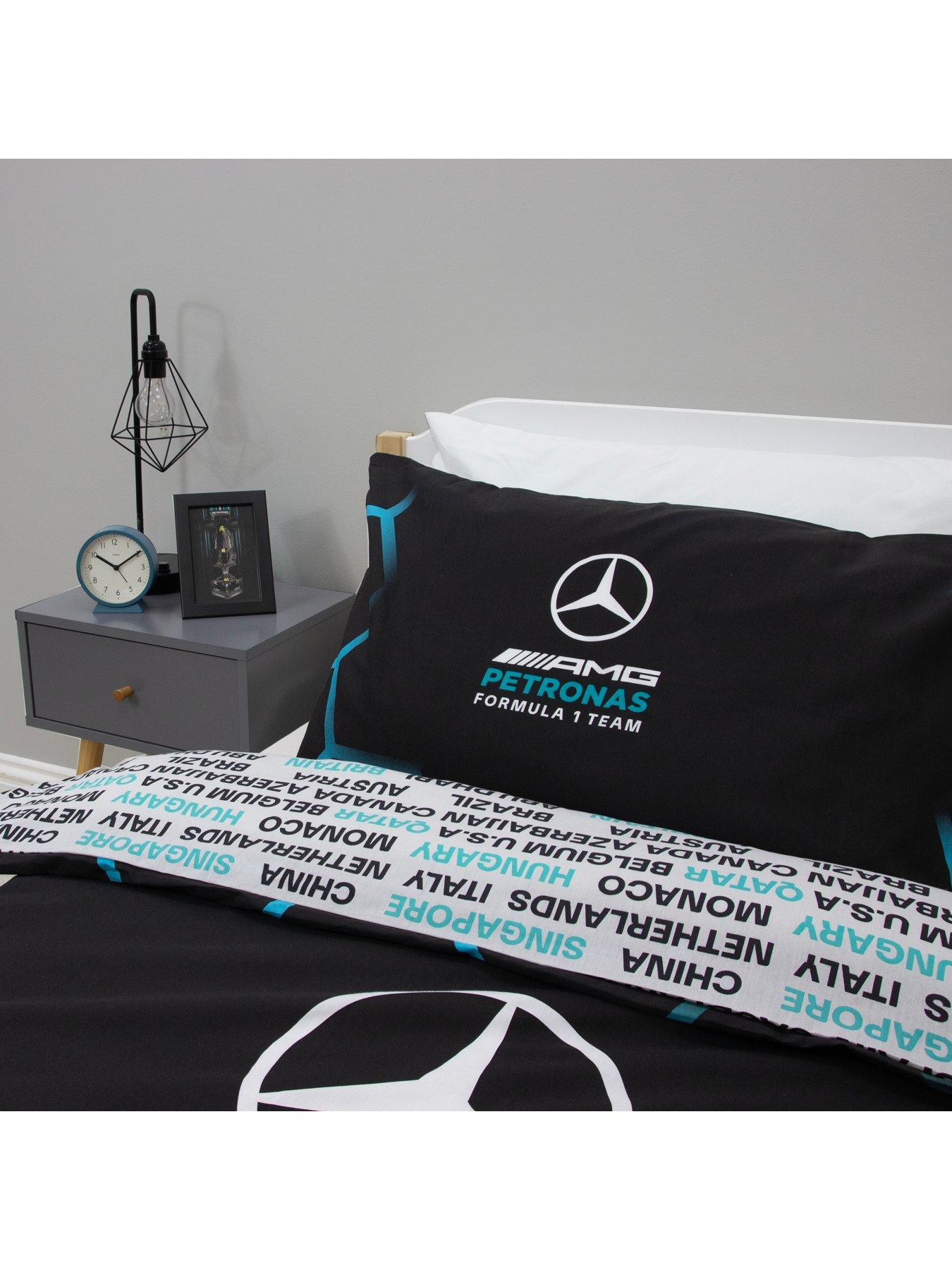 Image 4 of 5 of F1 Mercedes Mercedes Ridge Panel Duvet- Single