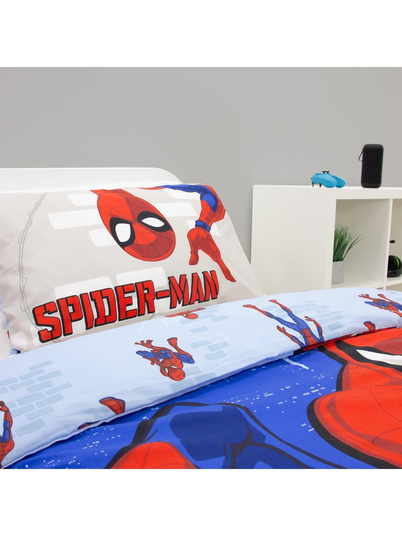  image of spiderman-adventure-panel-duvet--single