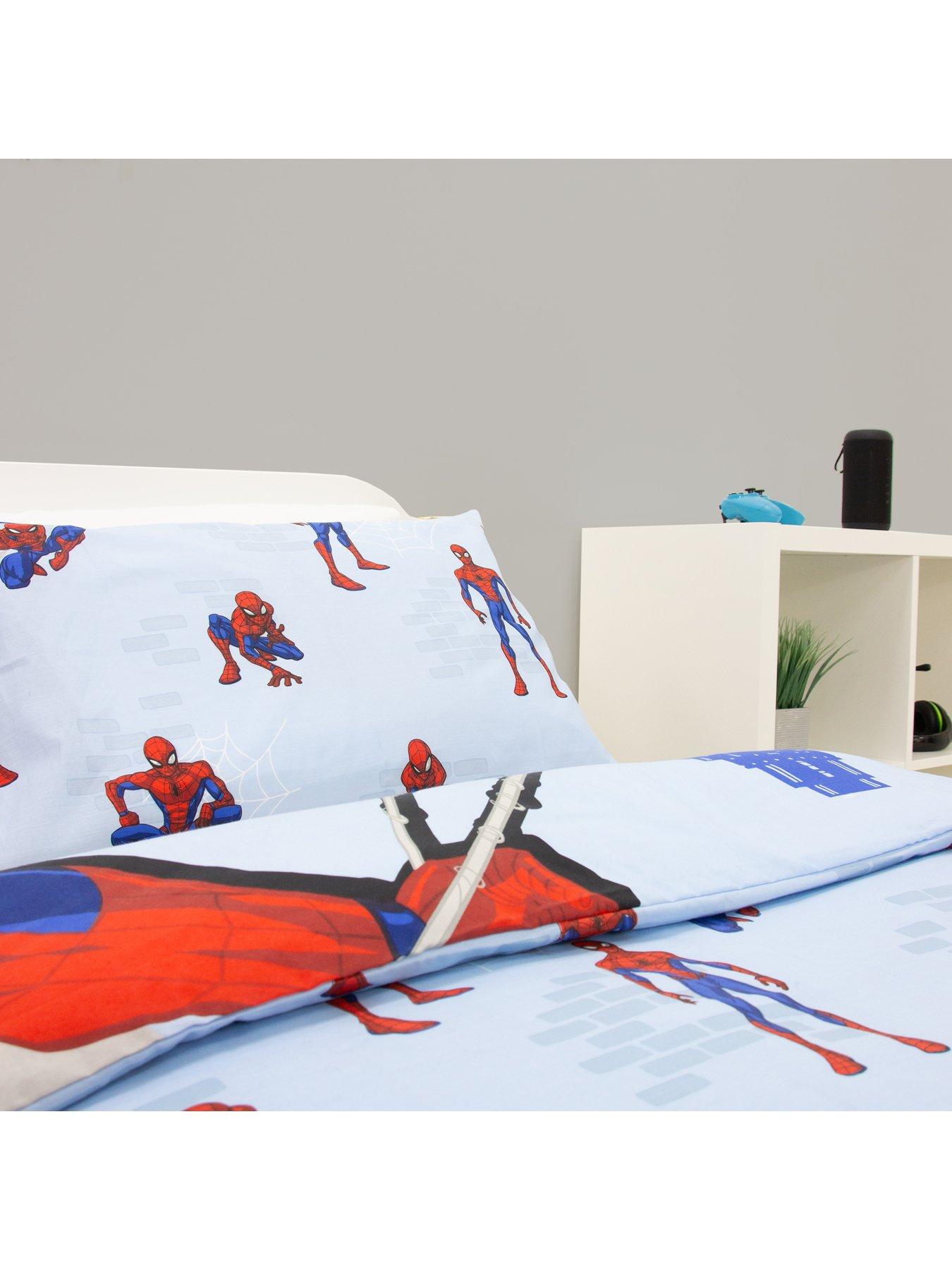  image of spiderman-adventure-panel-duvet--single