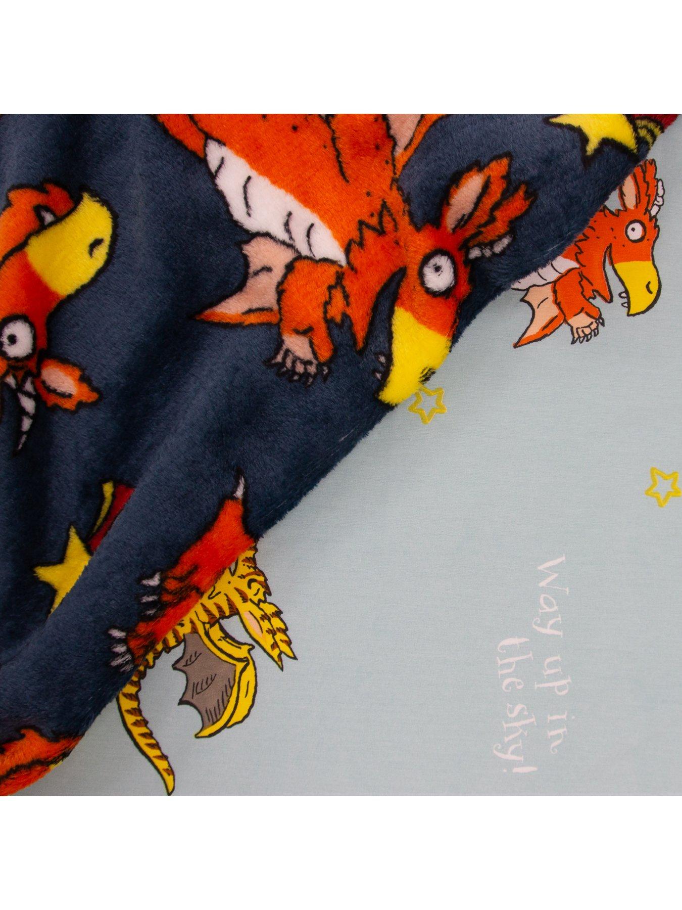 Image 5 of 7 of Zog Stars Rotary Fleece Blanket