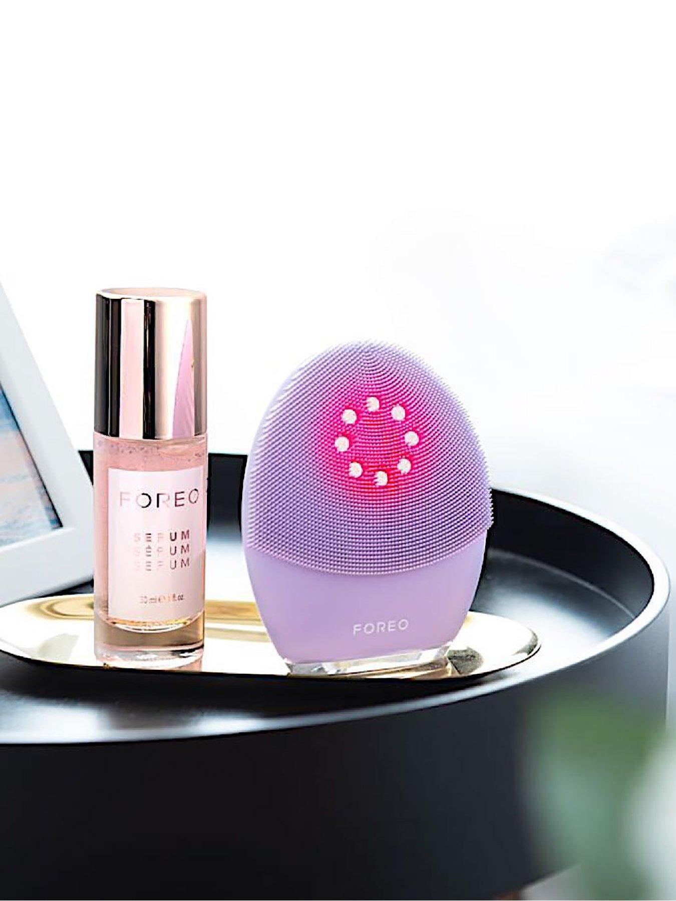  image of foreo-luna-4-plus-facial-cleansing-device-microcurrent-red-light-therapy-sensitive-skin