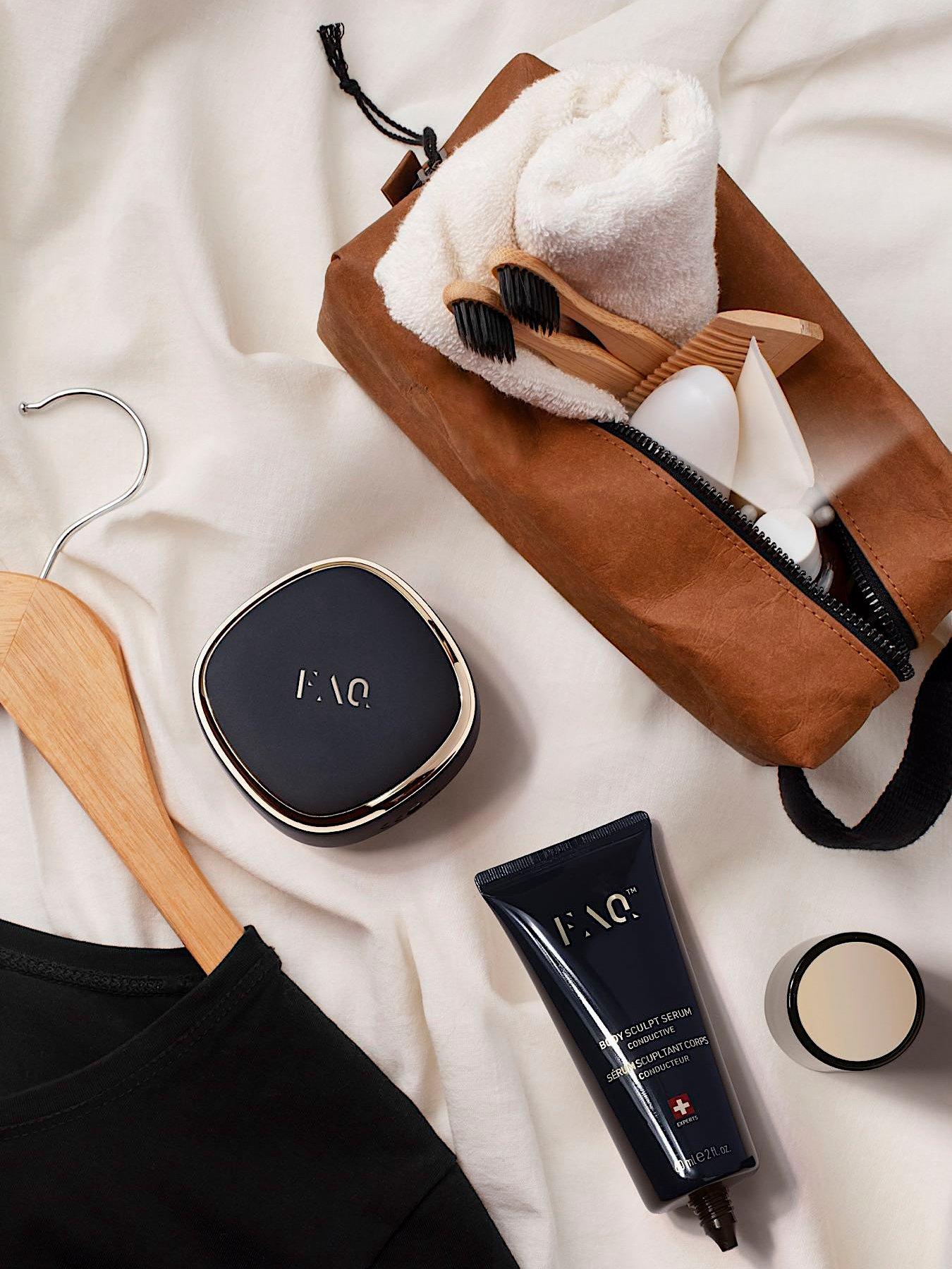  image of foreo-faq-411-microcurrent-red-light-therapy-body-toning-device