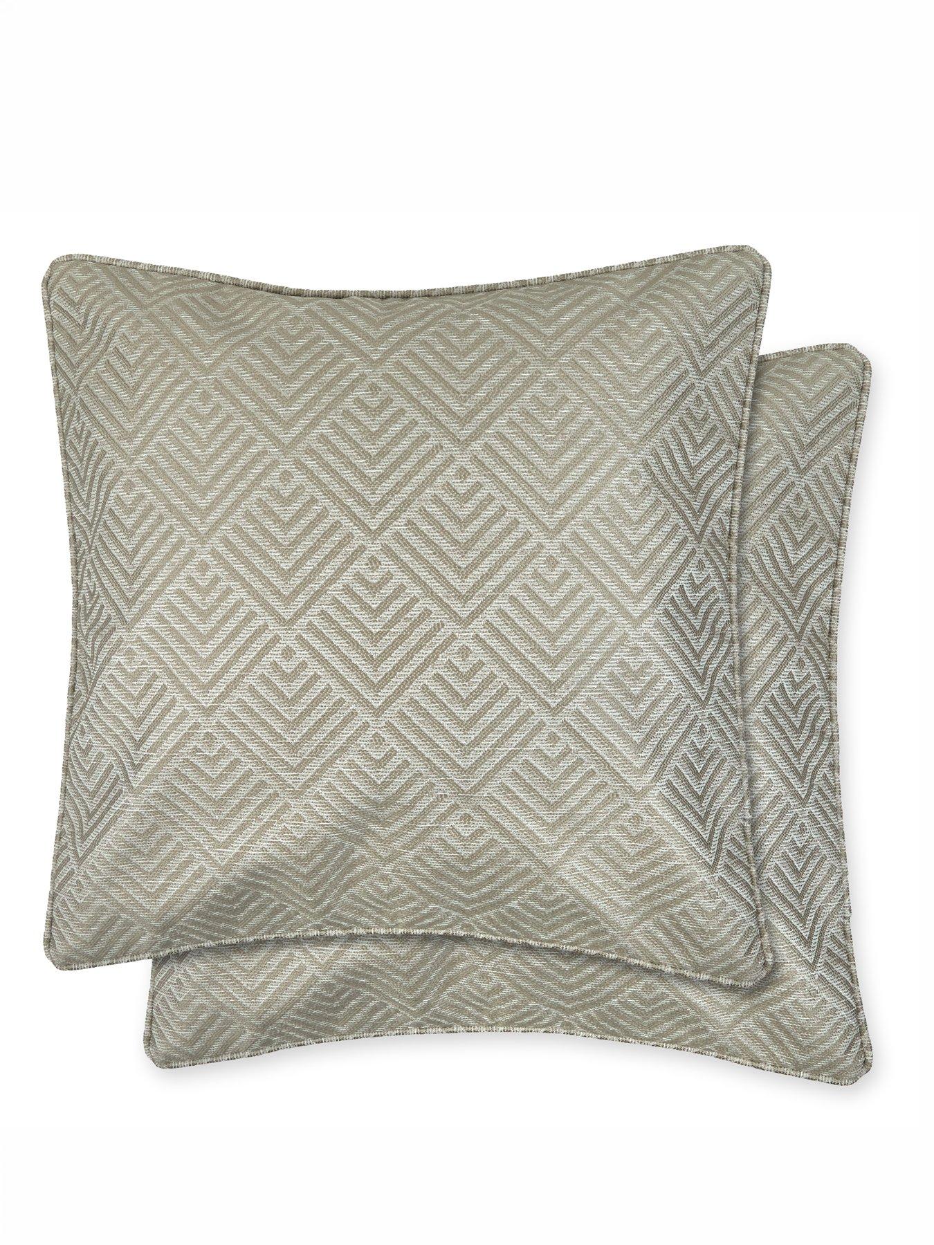 The Very Collection Sorrento Ultra Jacquard Filled Cushion Pair
