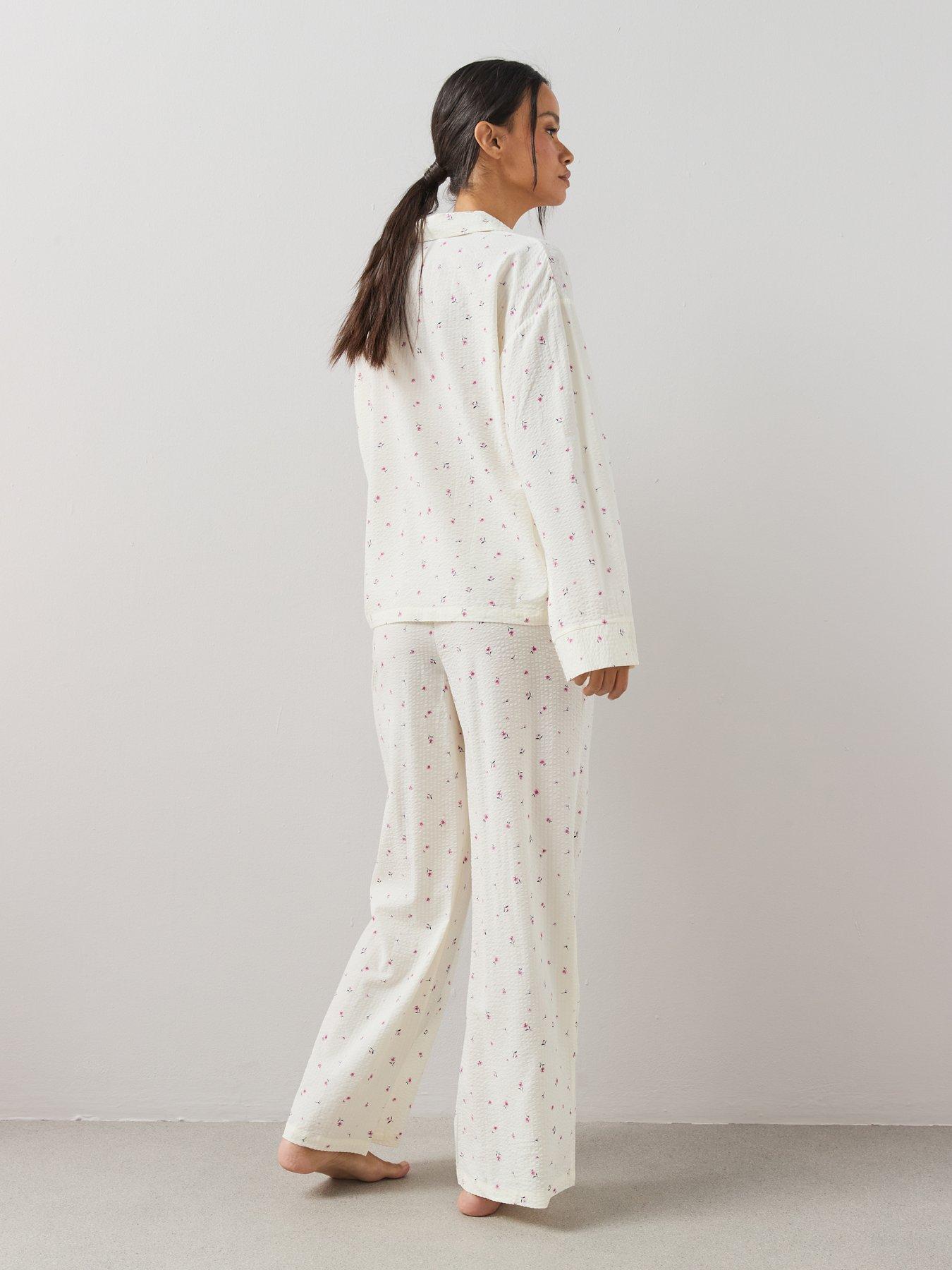 Image 2 of 7 of The Very Collection Woven Ditsy Floral Revere Pyjama Set - Cream