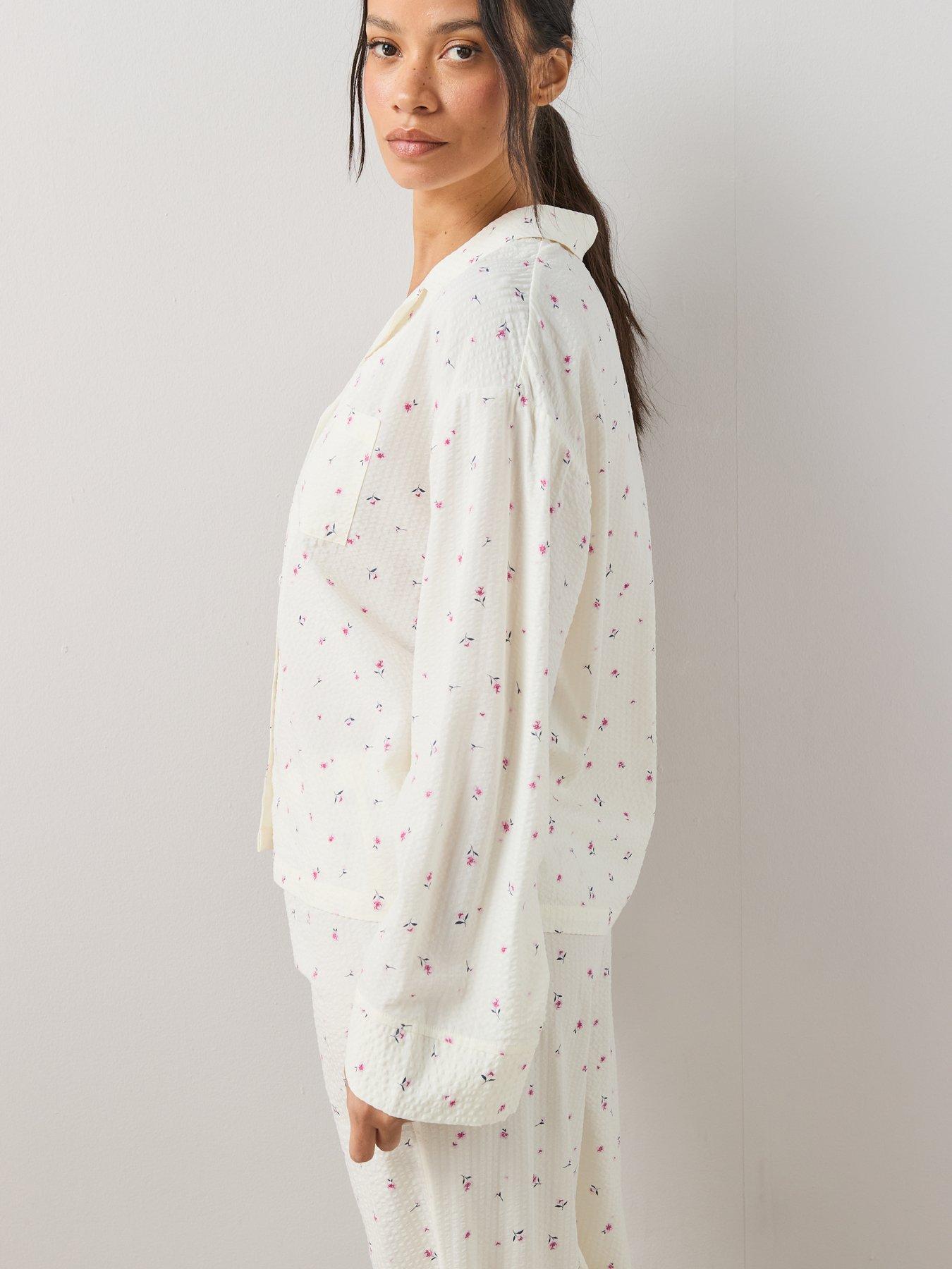 Image 4 of 7 of The Very Collection Woven Ditsy Floral Revere Pyjama Set - Cream