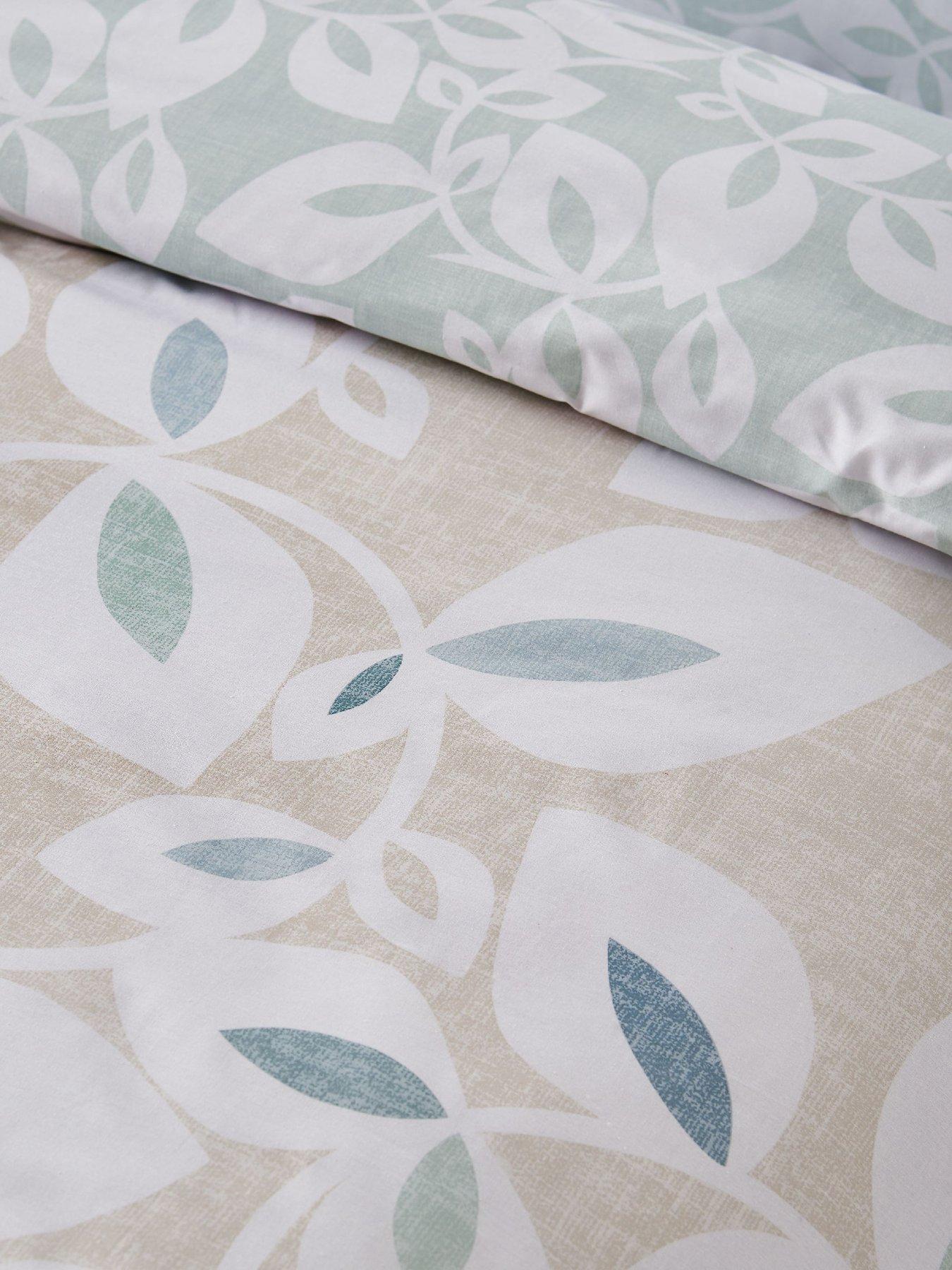  image of catherine-lansfield-inga-leaf-duvet-set-natural