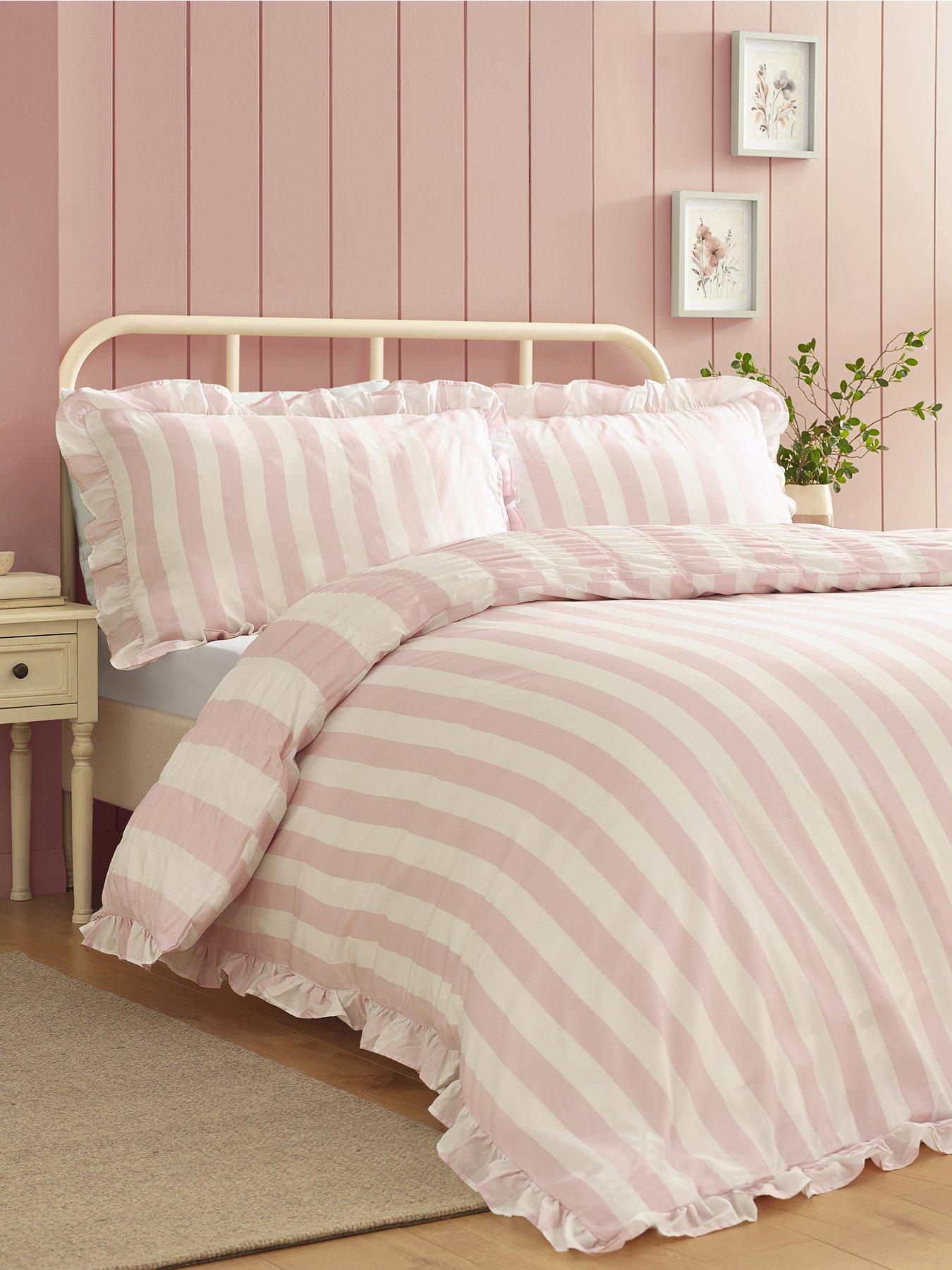 Catherine Lansfield Seersucker Frill Stripe Duvet Set Green