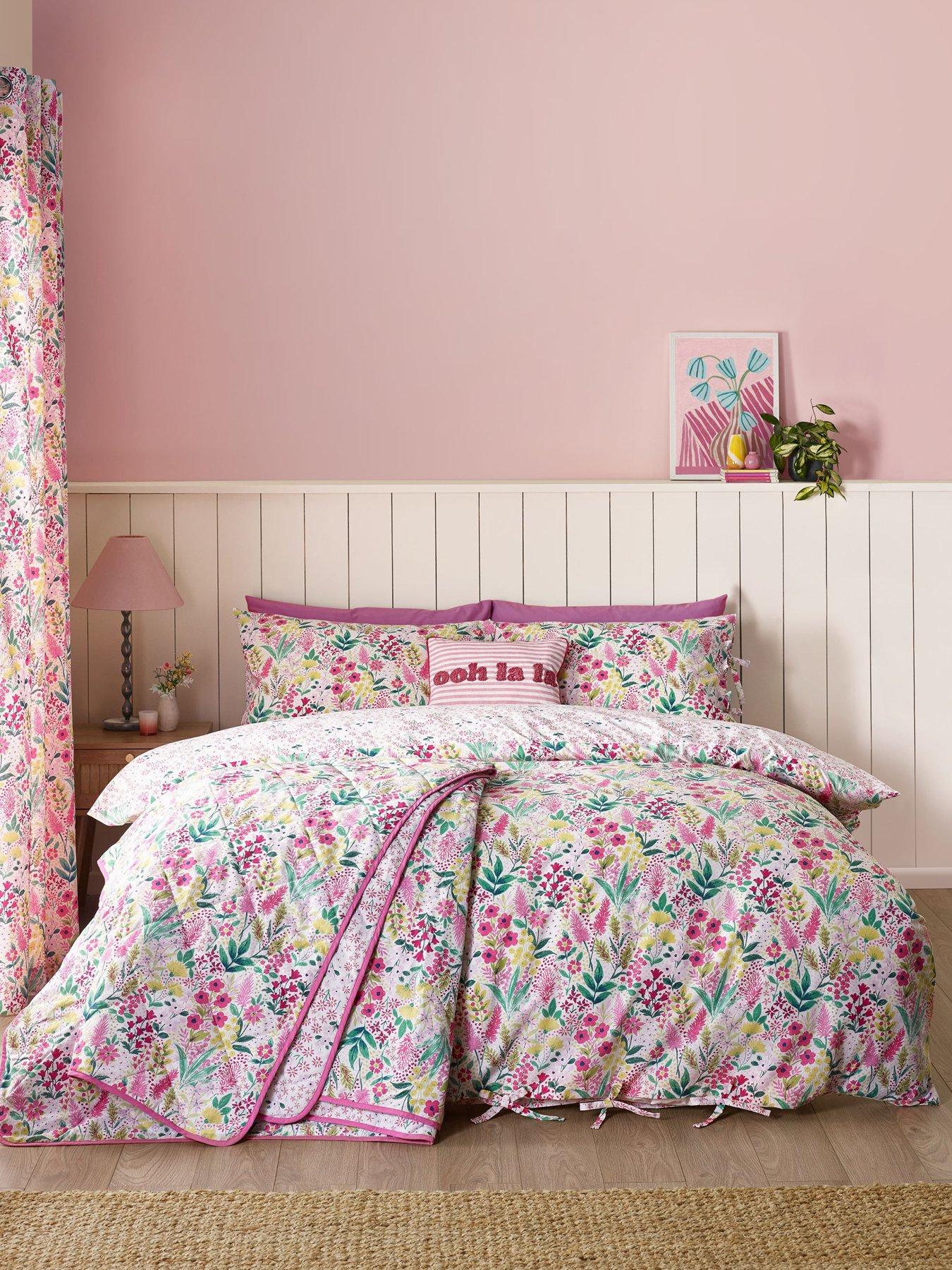 Image 1 of 7 of Catherine Lansfield Tilly Floral Duvet Set