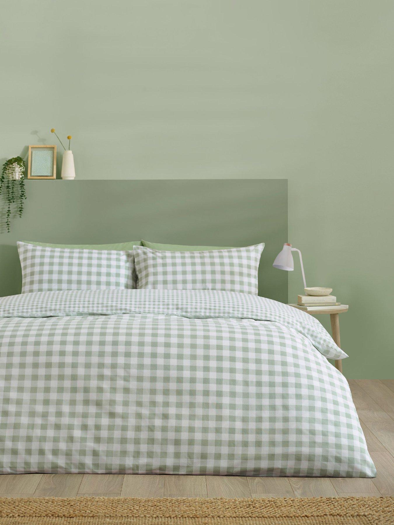 Image 3 of 5 of Catherine Lansfield Bamford Gingham Check Duvet Set Green