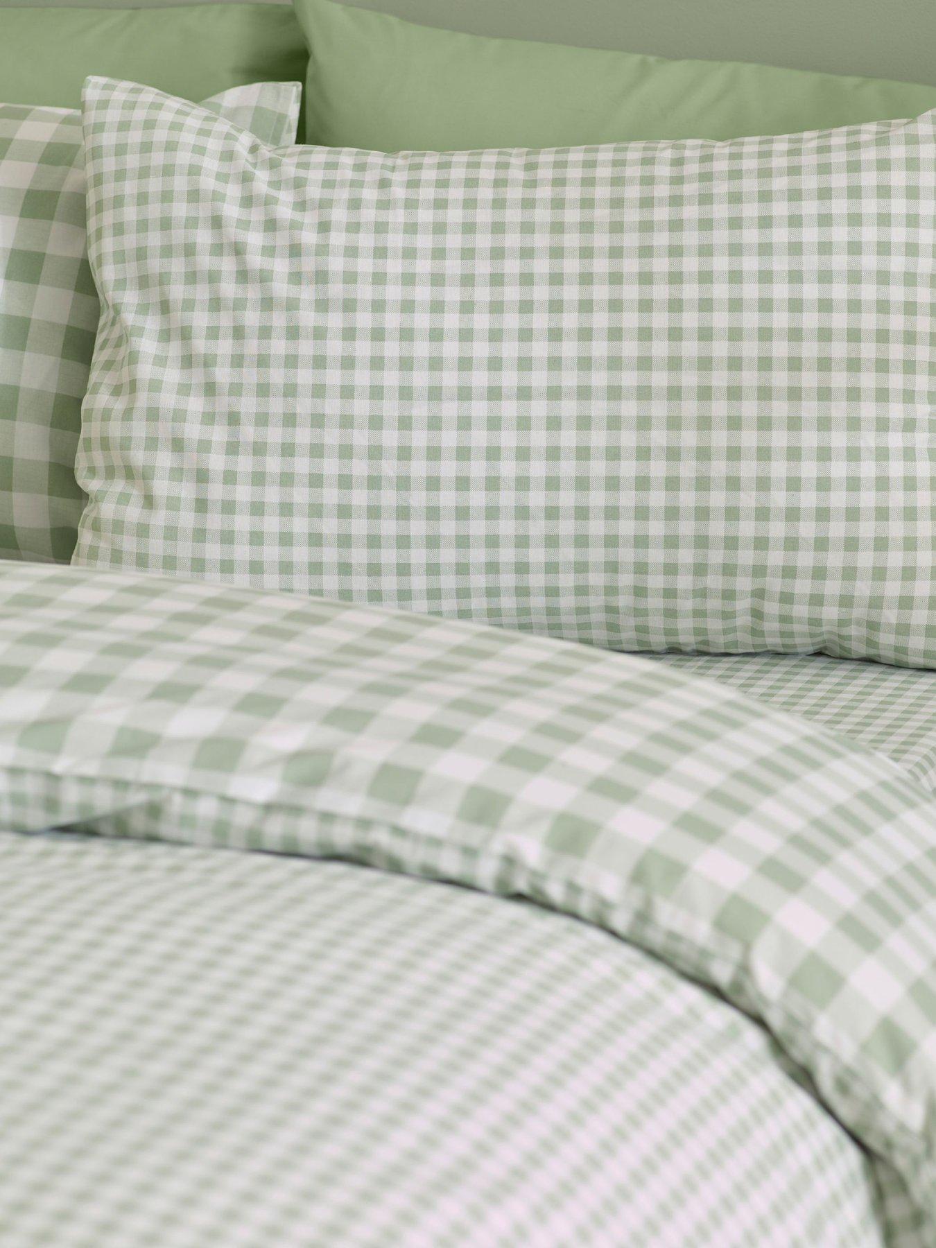 Image 4 of 5 of Catherine Lansfield Bamford Gingham Check Duvet Set Green