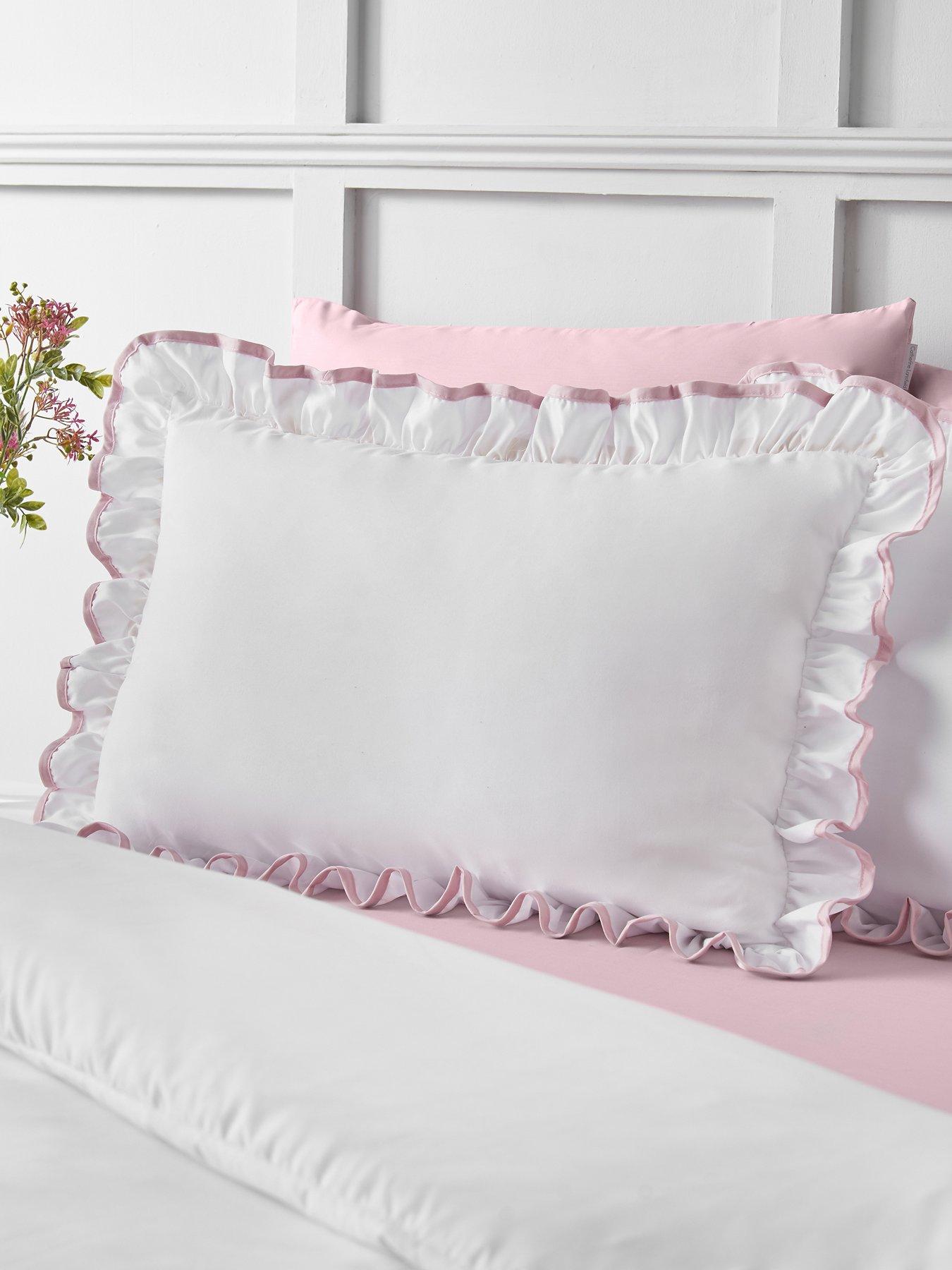 Image 3 of 4 of Catherine Lansfield So Soft Mono Frill Duvet Set White/Pink