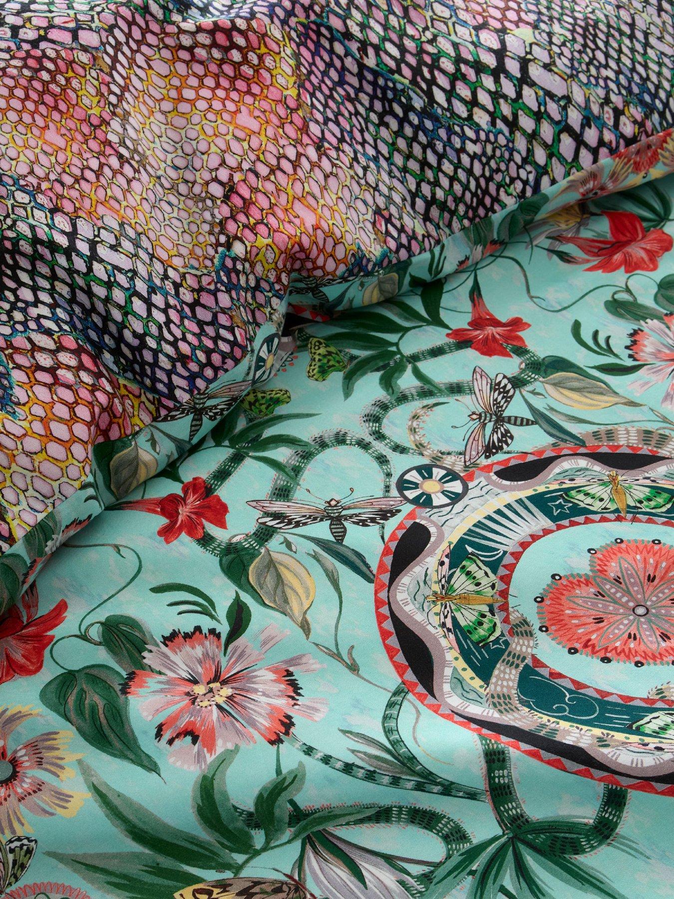  image of matthew-williamson-mother-amazon-duvet-set-green