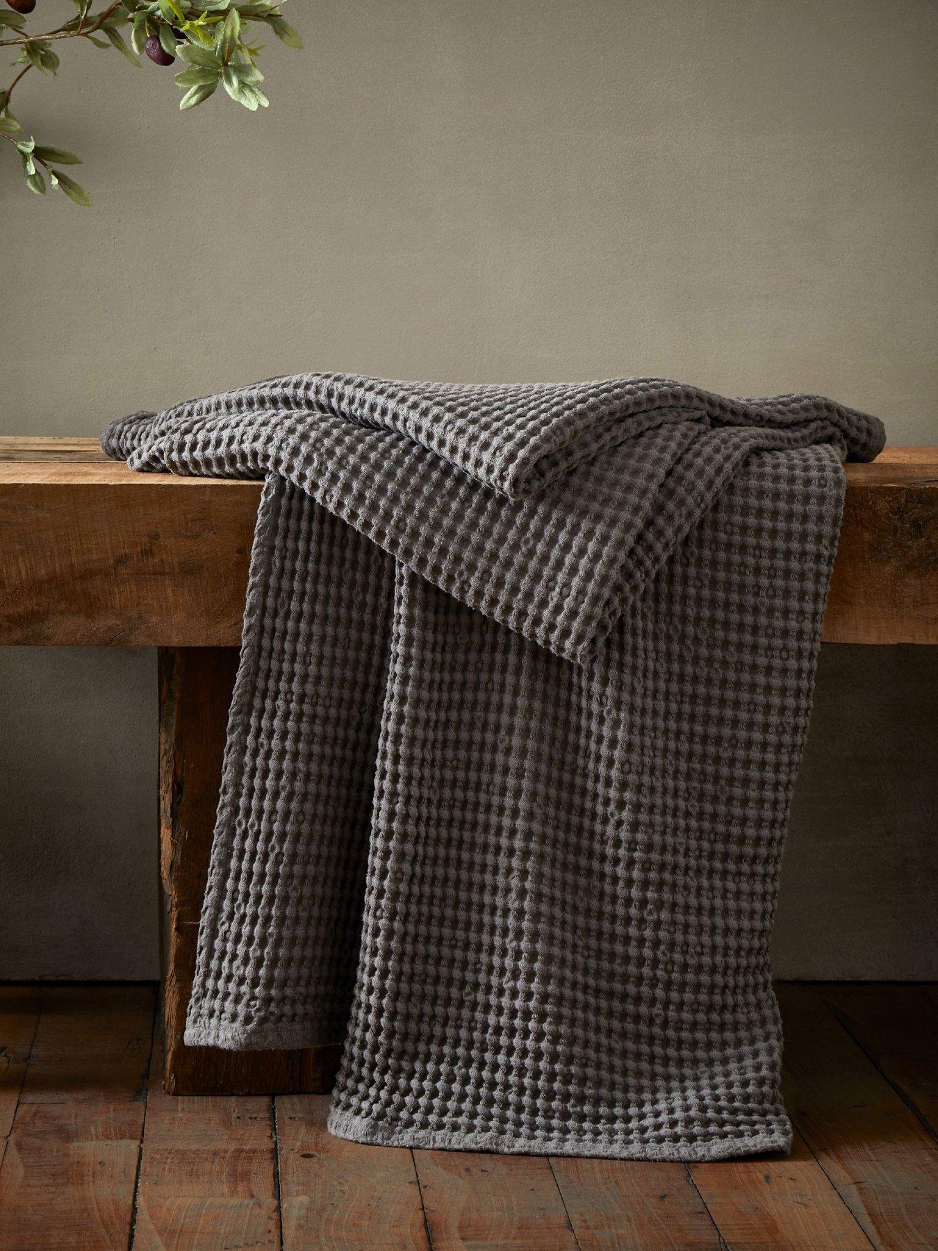 pineapple-elephant-jaipur-waffle-100-cotton-throw