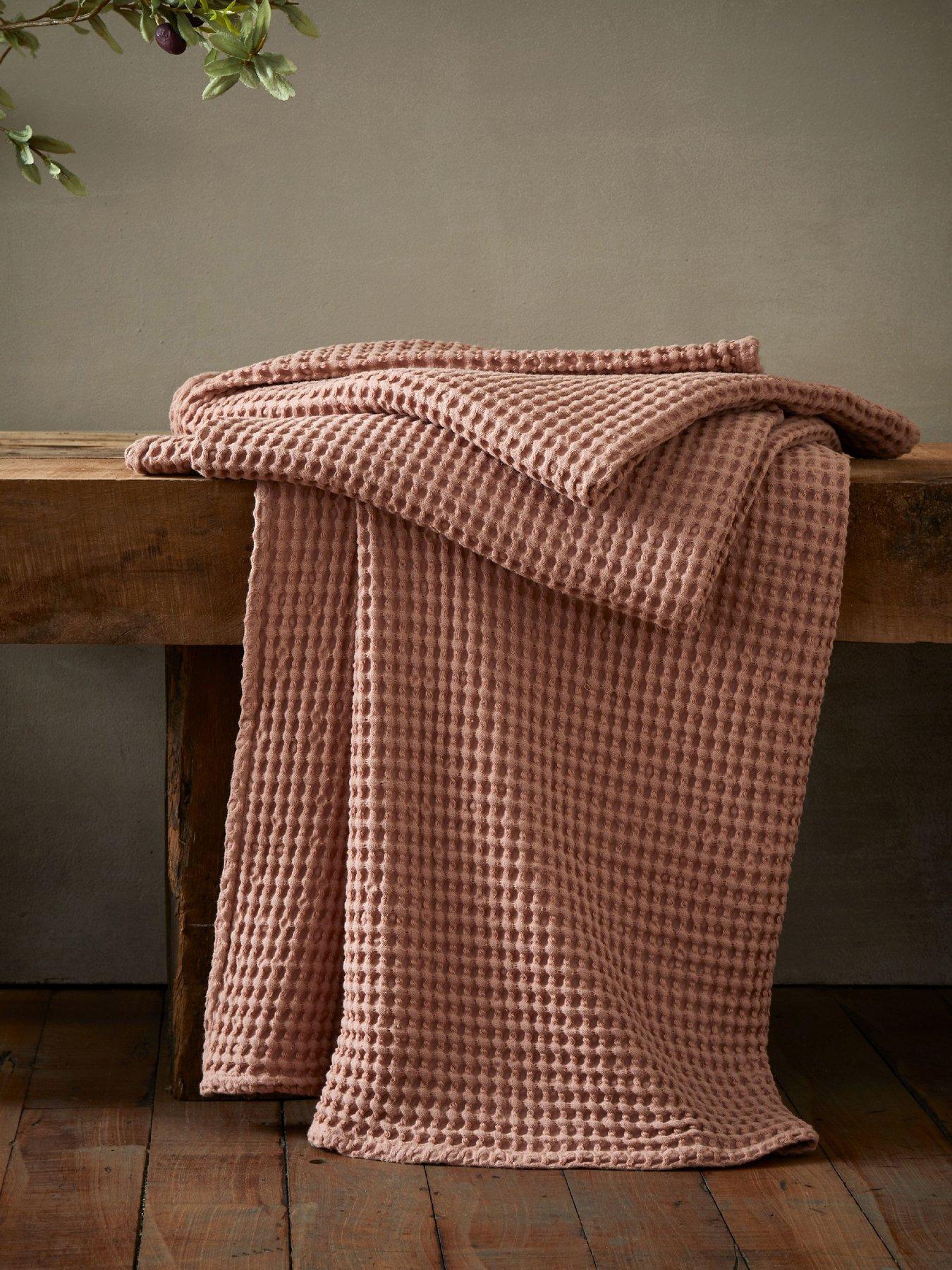 pineapple-elephant-jaipur-waffle-100-cotton-throw