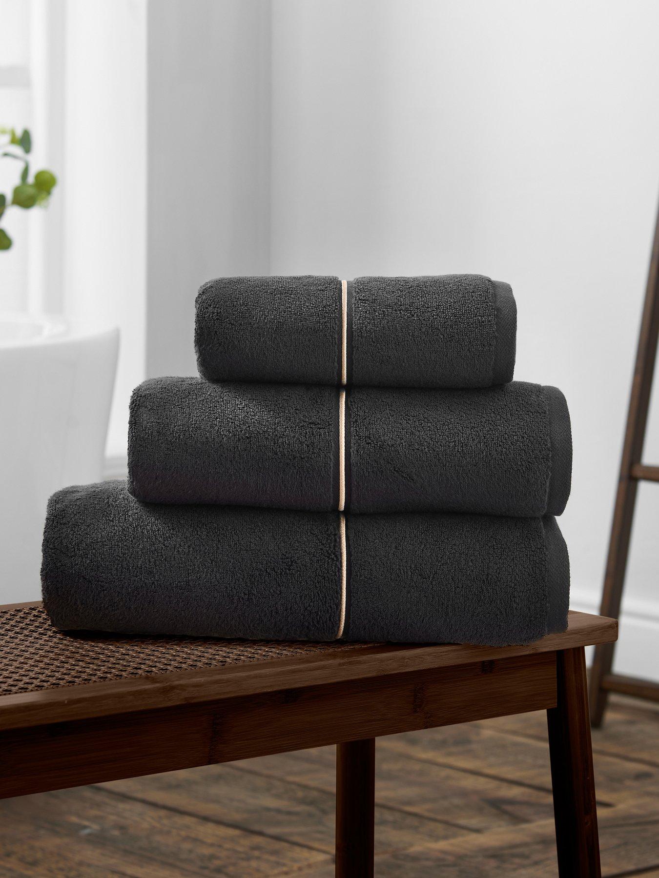 Image 4 of 5 of Bianca Zero Twist Satin Stitch Cotton Towel Collection