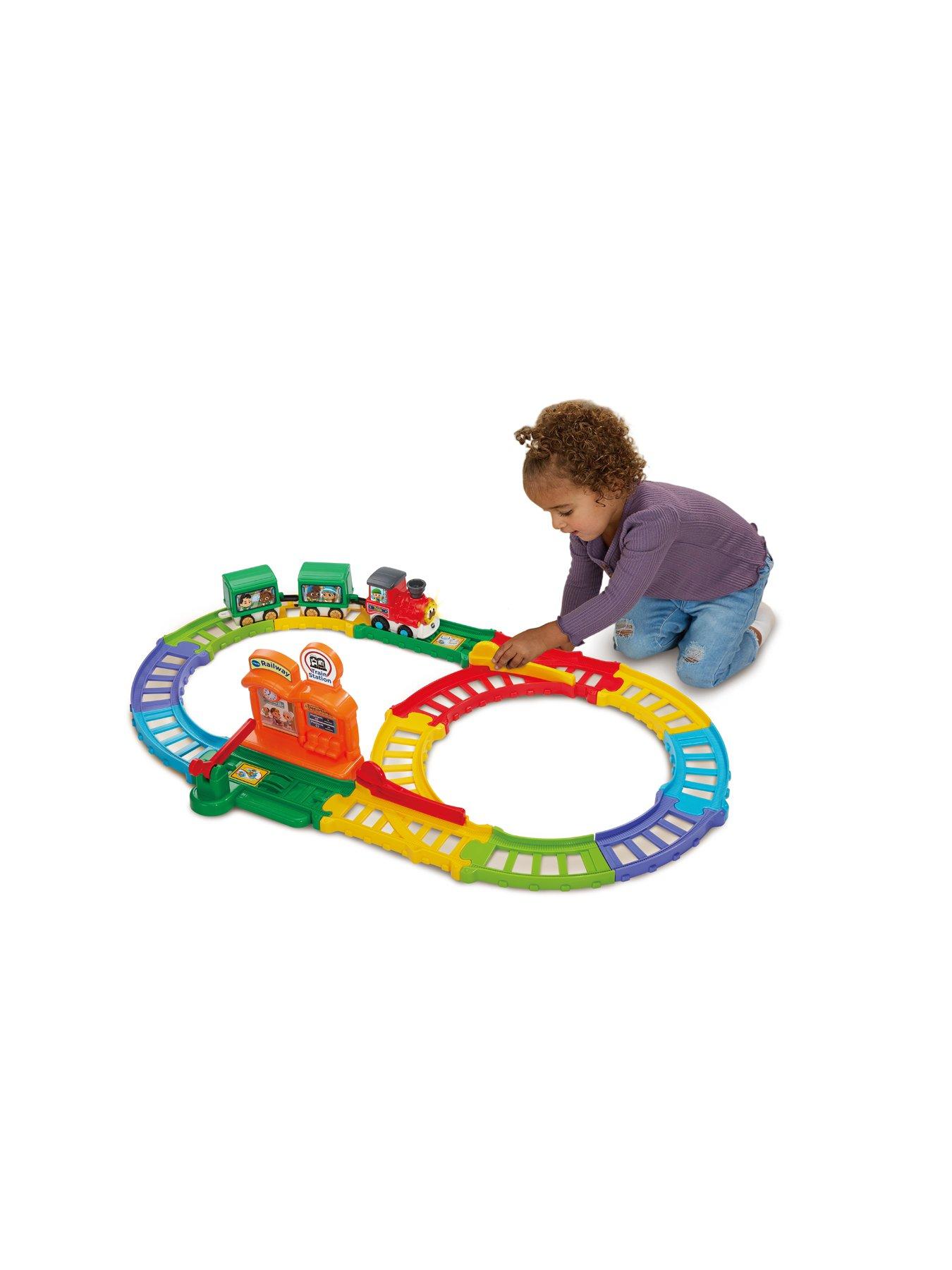 Image 2 of 6 of VTech Toot-Toot Drivers Chug &amp; Learn Train Set