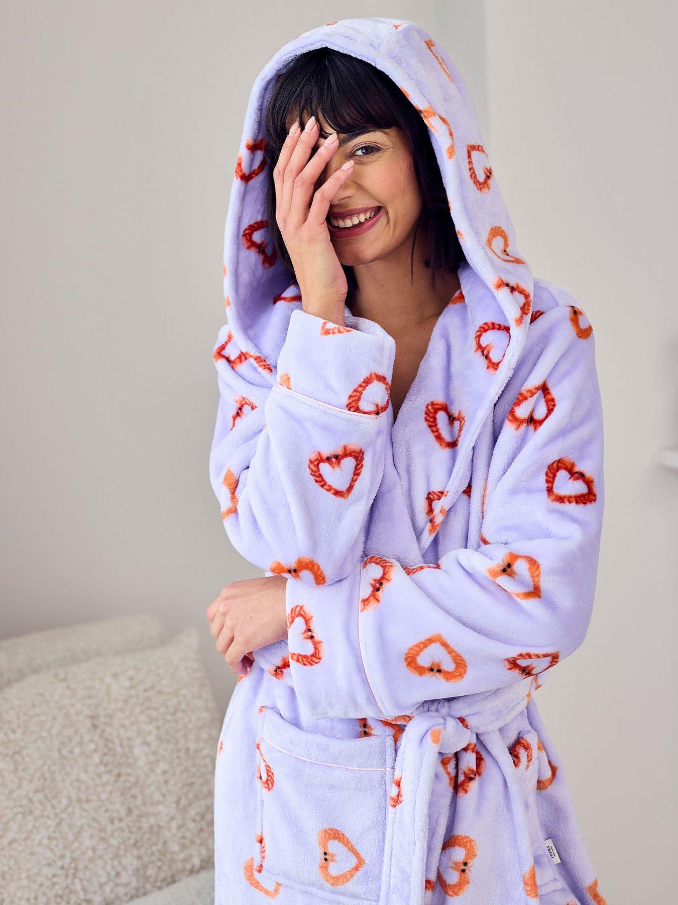 Image 4 of 5 of CHELSEA PEERS Fleece Shrimp Heart Print Dressing Gown - Lilac