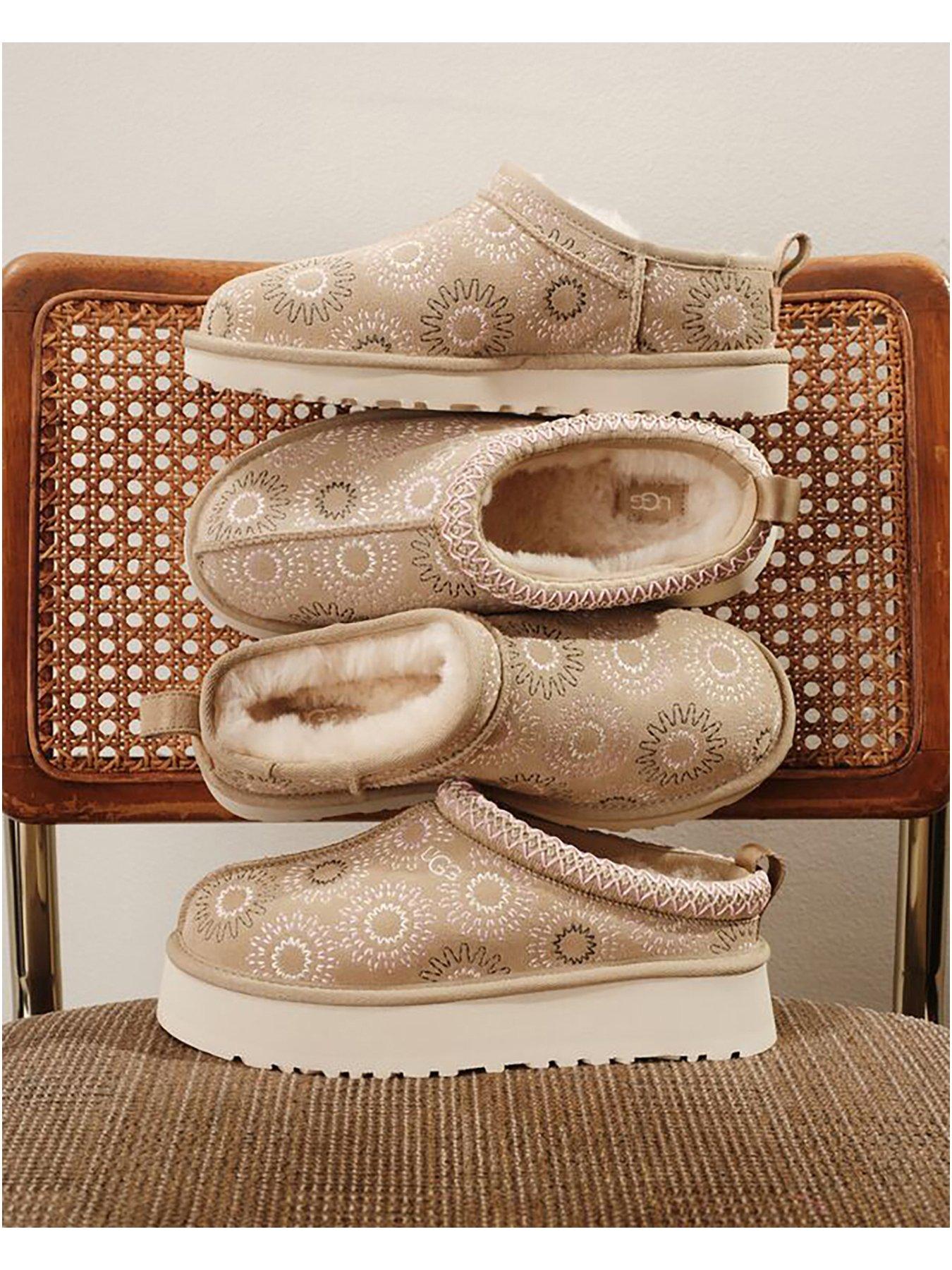 Image 5 of 6 of UGG Classic Micro Sun Stitch Boots&nbsp;- Mustard Seed