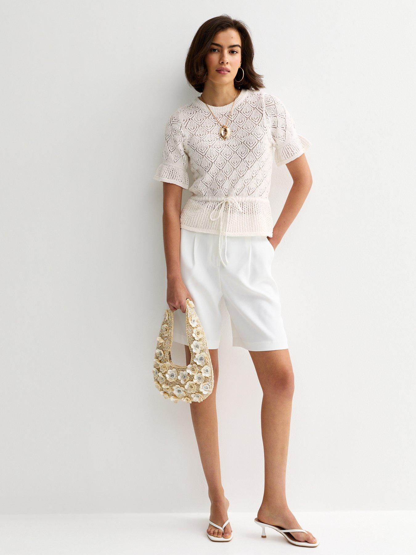 Image 2 of 5 of New Look Flower Shell Beaded Grab Bag - Cream