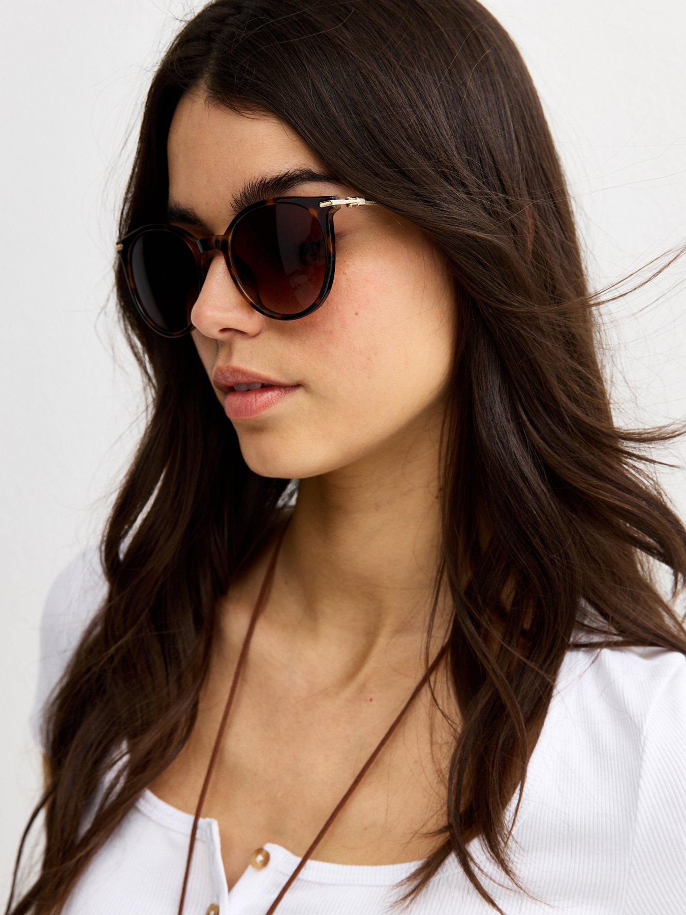Image 1 of 4 of New Look Speckled Round Frame Sunglasses - Dark Brown