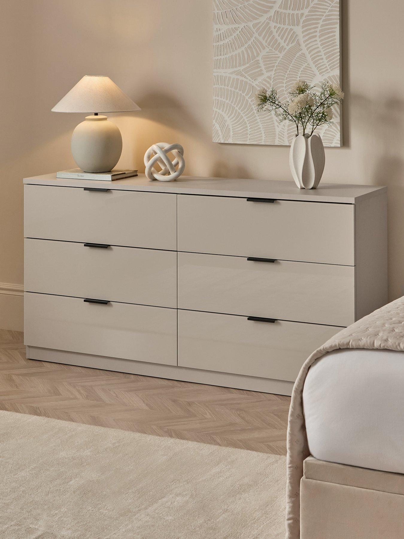 The Very Collection Palma Glass 6 Drawer Chest - Oatmeal