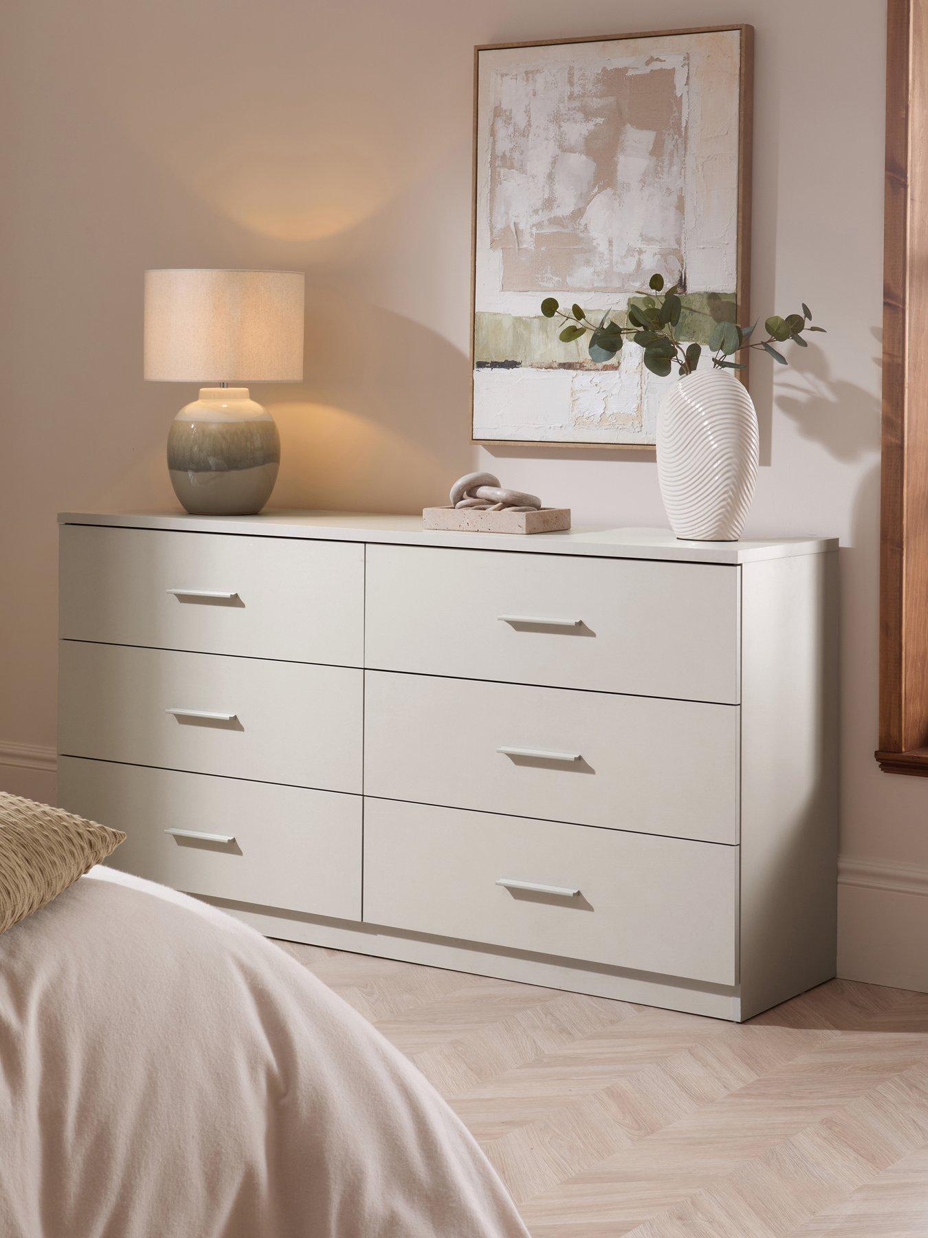 Image 1 of 7 of The Very Collection Murcia 6 Drawer Chest - Oatmeal