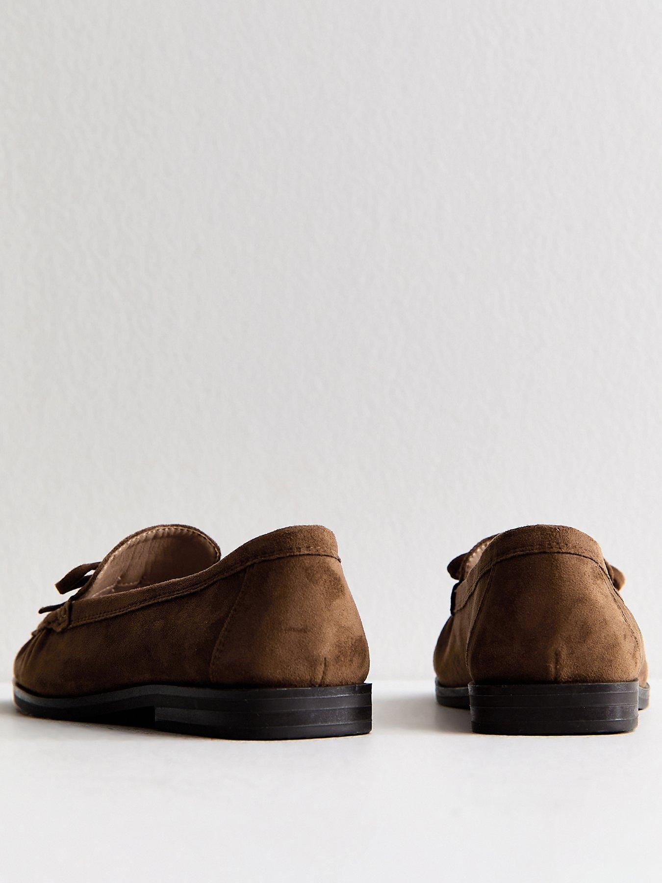 Image 3 of 5 of New Look Faux Suede Bow Flat Loafers - Tan