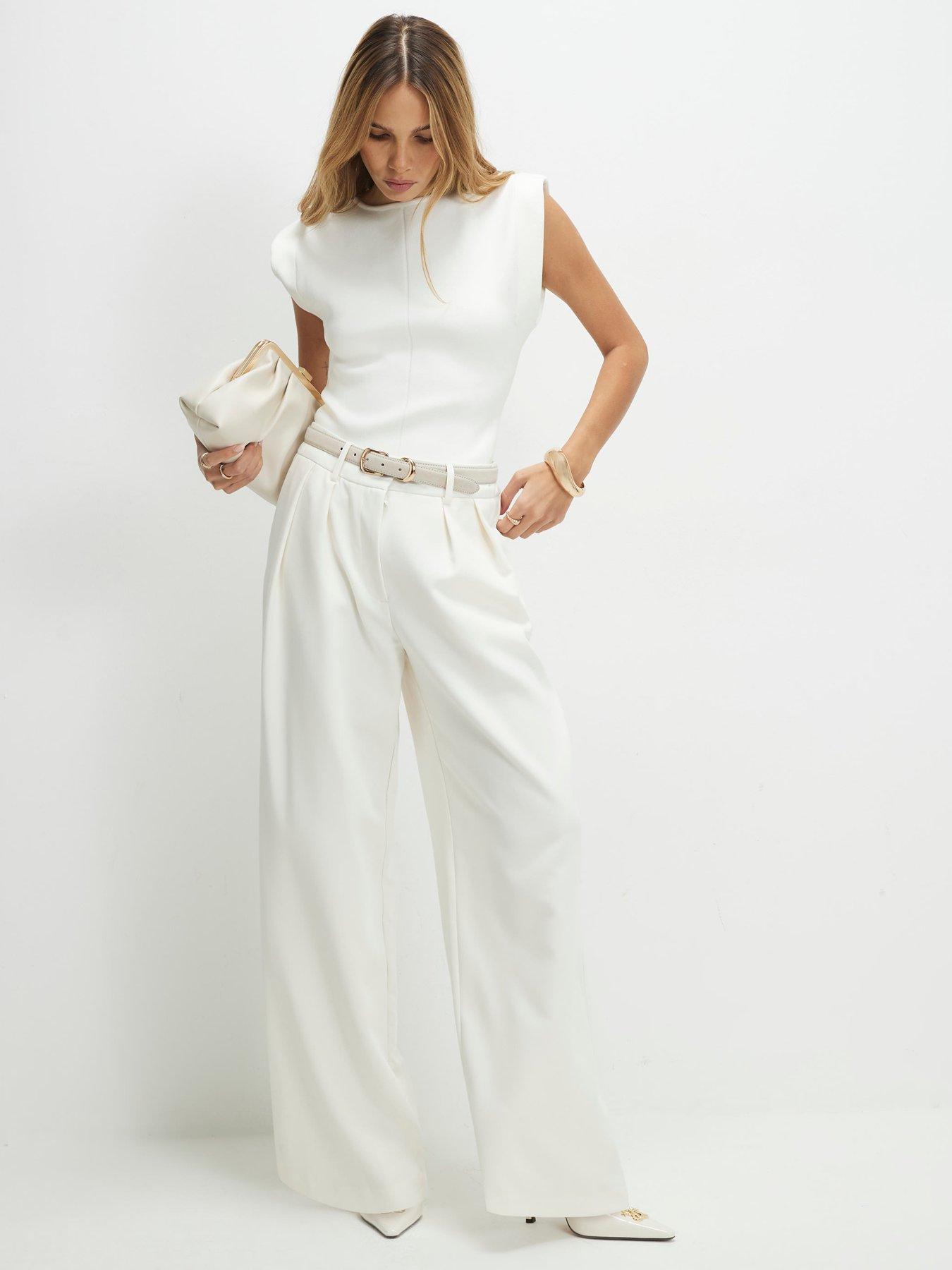 Image 3 of 4 of River Island Fitted Knit Brunch Top - Cream