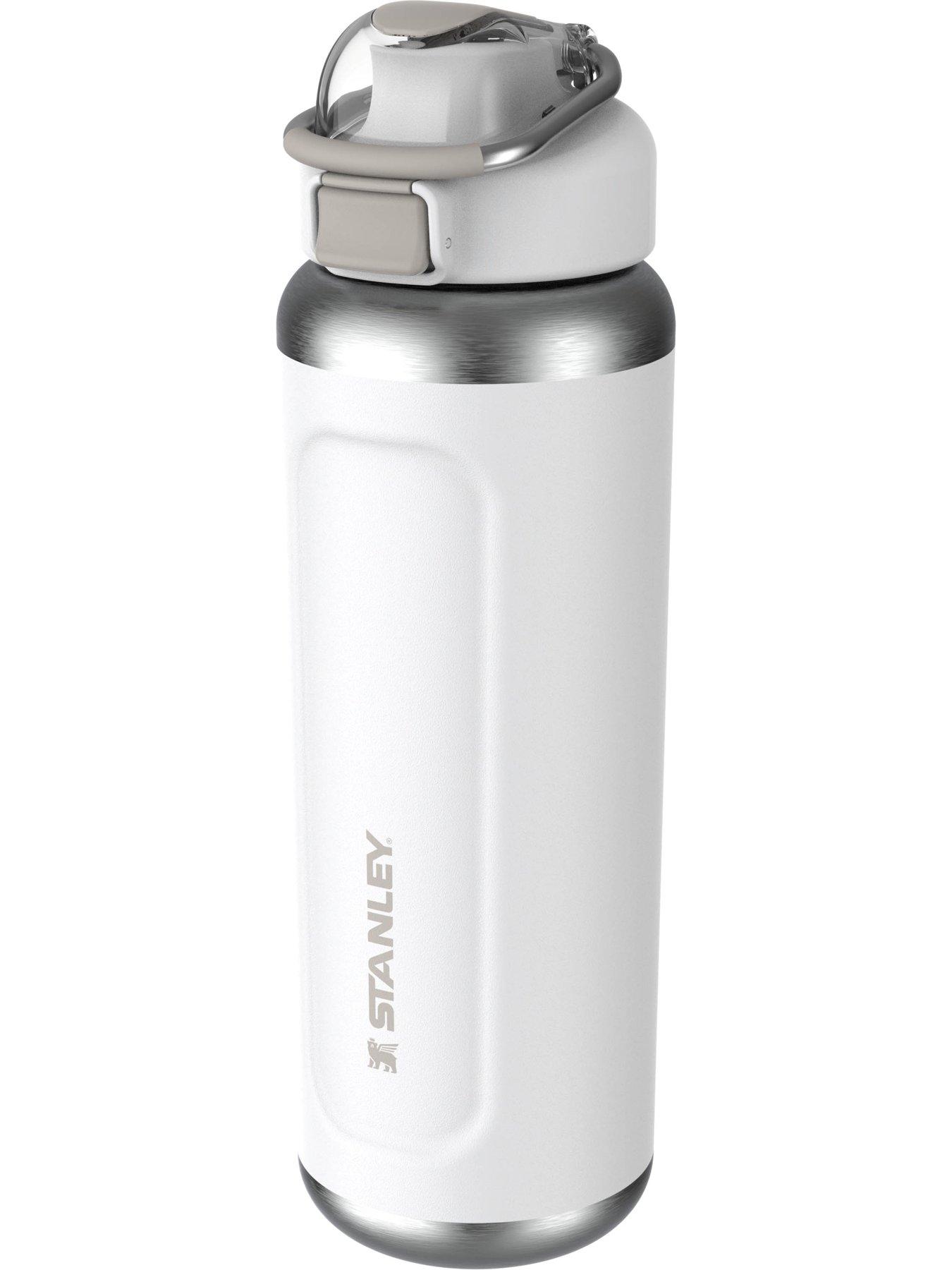 Image 2 of 3 of Stanley The Wellspring Bottle 0.71l
