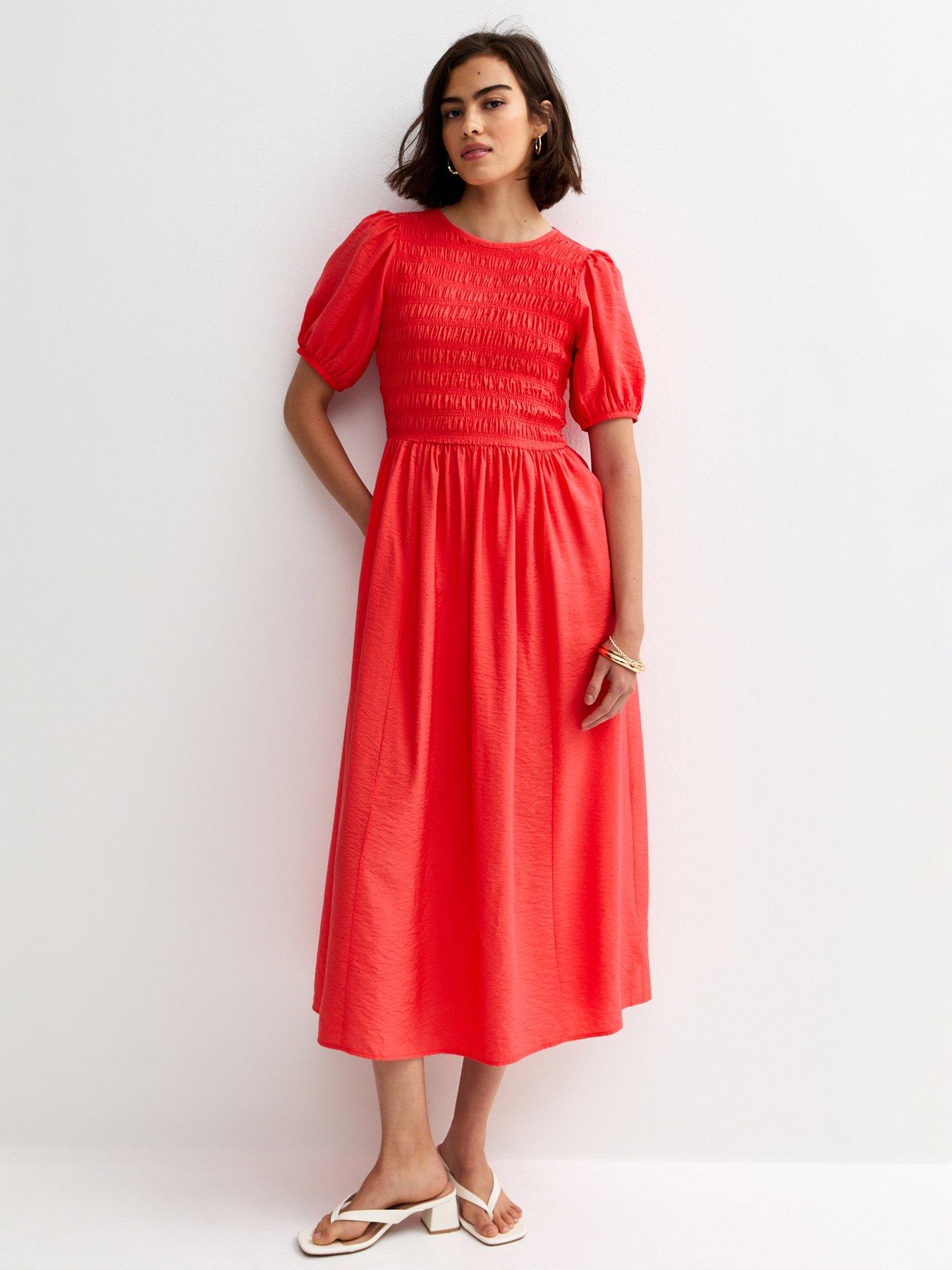 Image 1 of 5 of New Look Sally Shirred Crew Sslv Midi