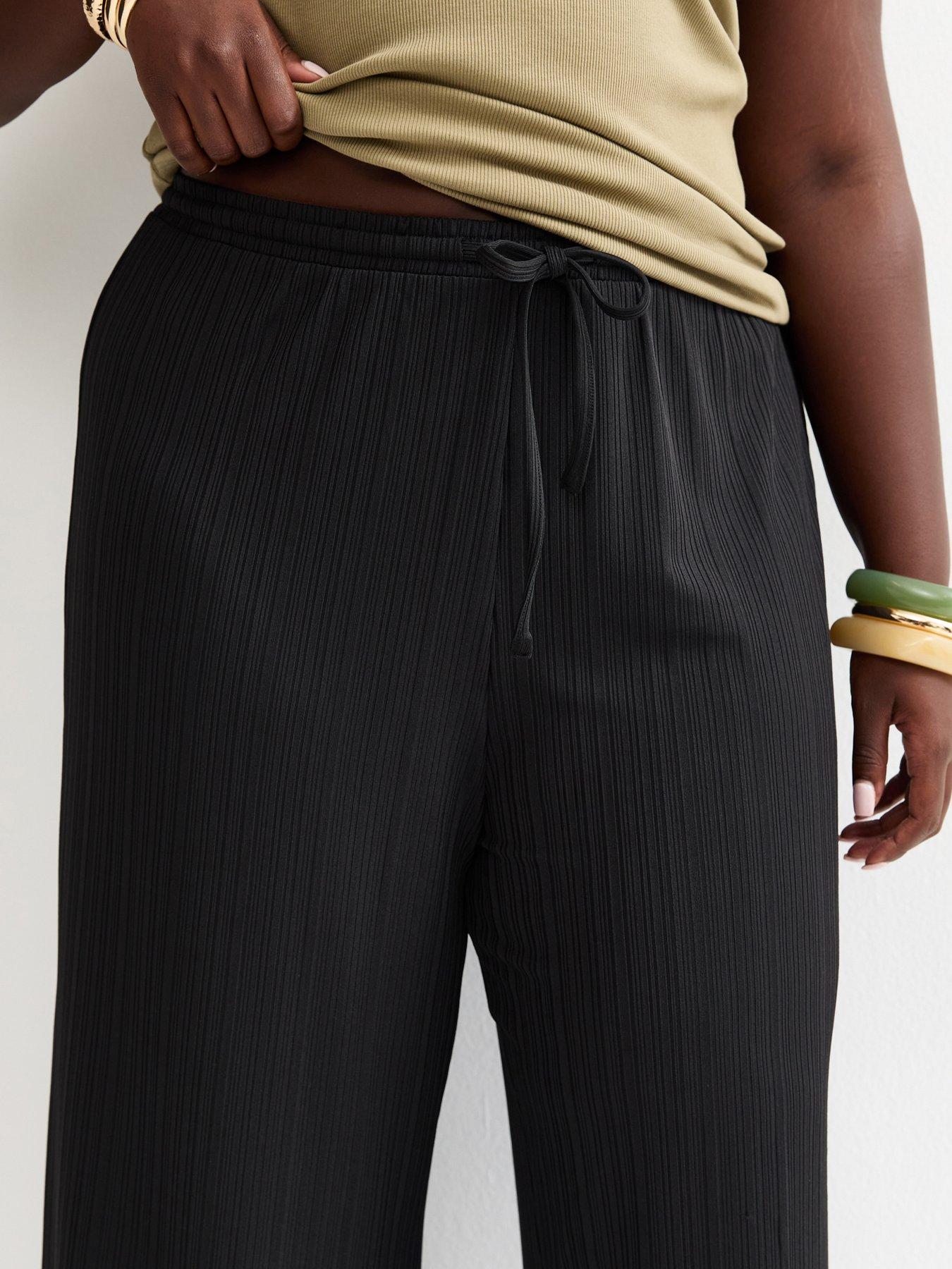  image of new-look-curves-ribbed-drawstring-cropped-trousers-black