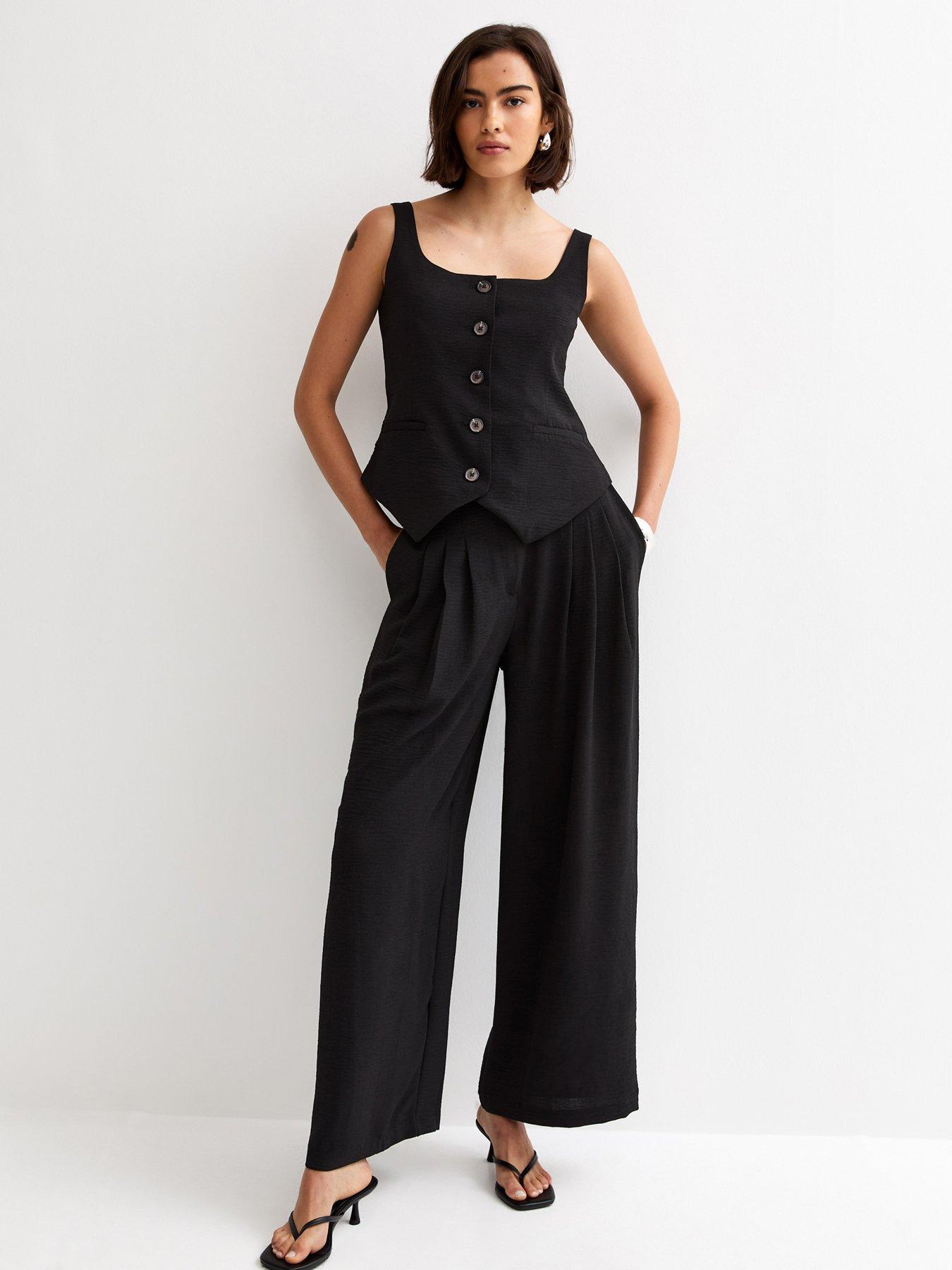 New Look Wide Leg Pleated Trousers - Black
