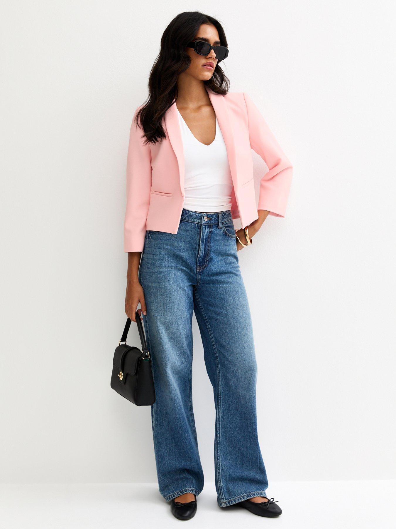Image 3 of 5 of New Look Cropped Blazer - Pale Pink