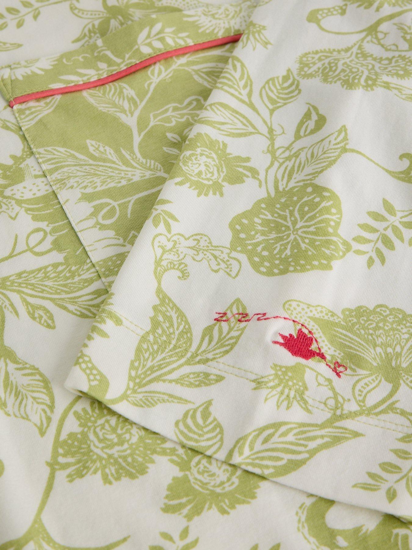 Image 6 of 6 of White Stuff Maya Boxy Printed Pj Tee