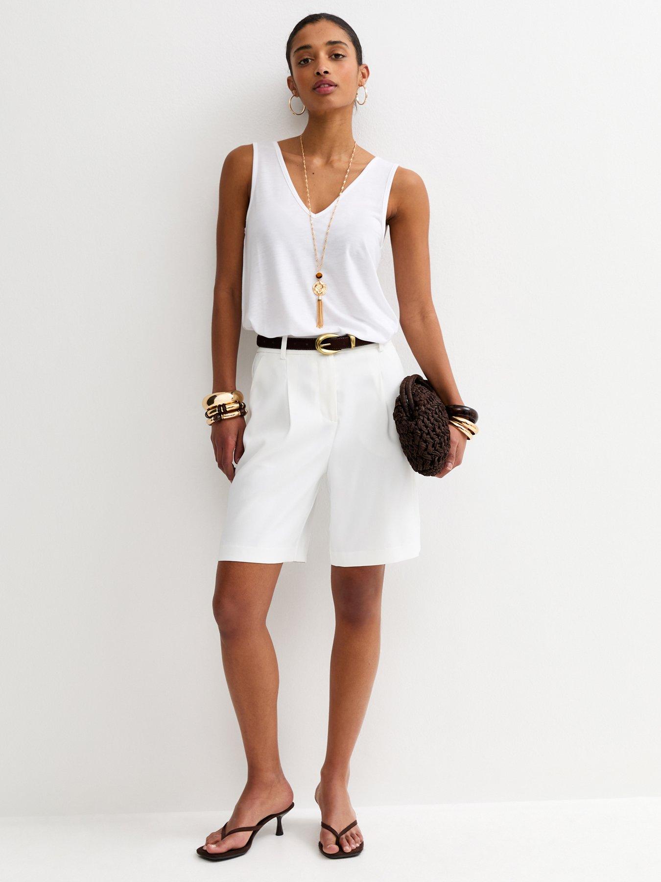 New Look Relaxed V Neck Tank Top - White